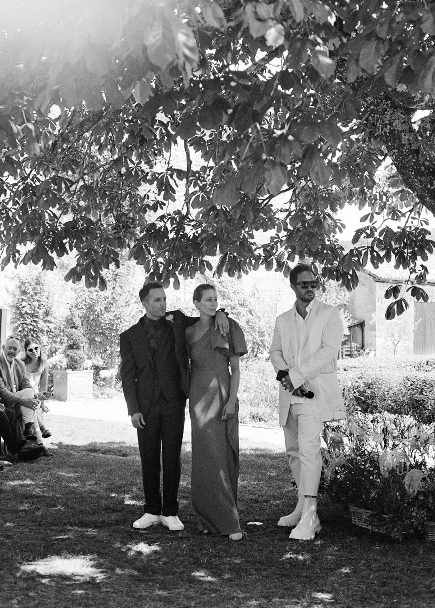 SarahBurtonWeddings_Bordeaux_Film_18.jpg