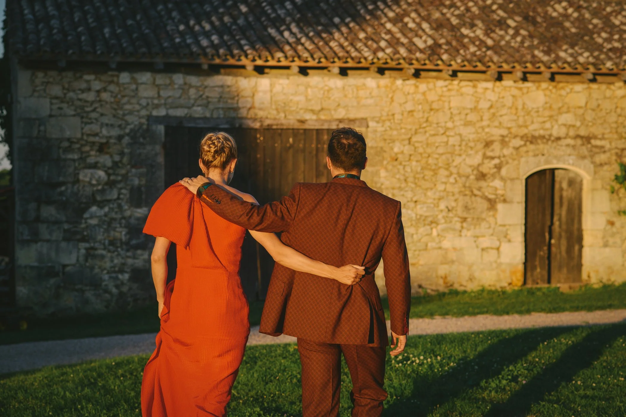 SarahBurtonWeddings_ChâteauRigaud-49.jpg