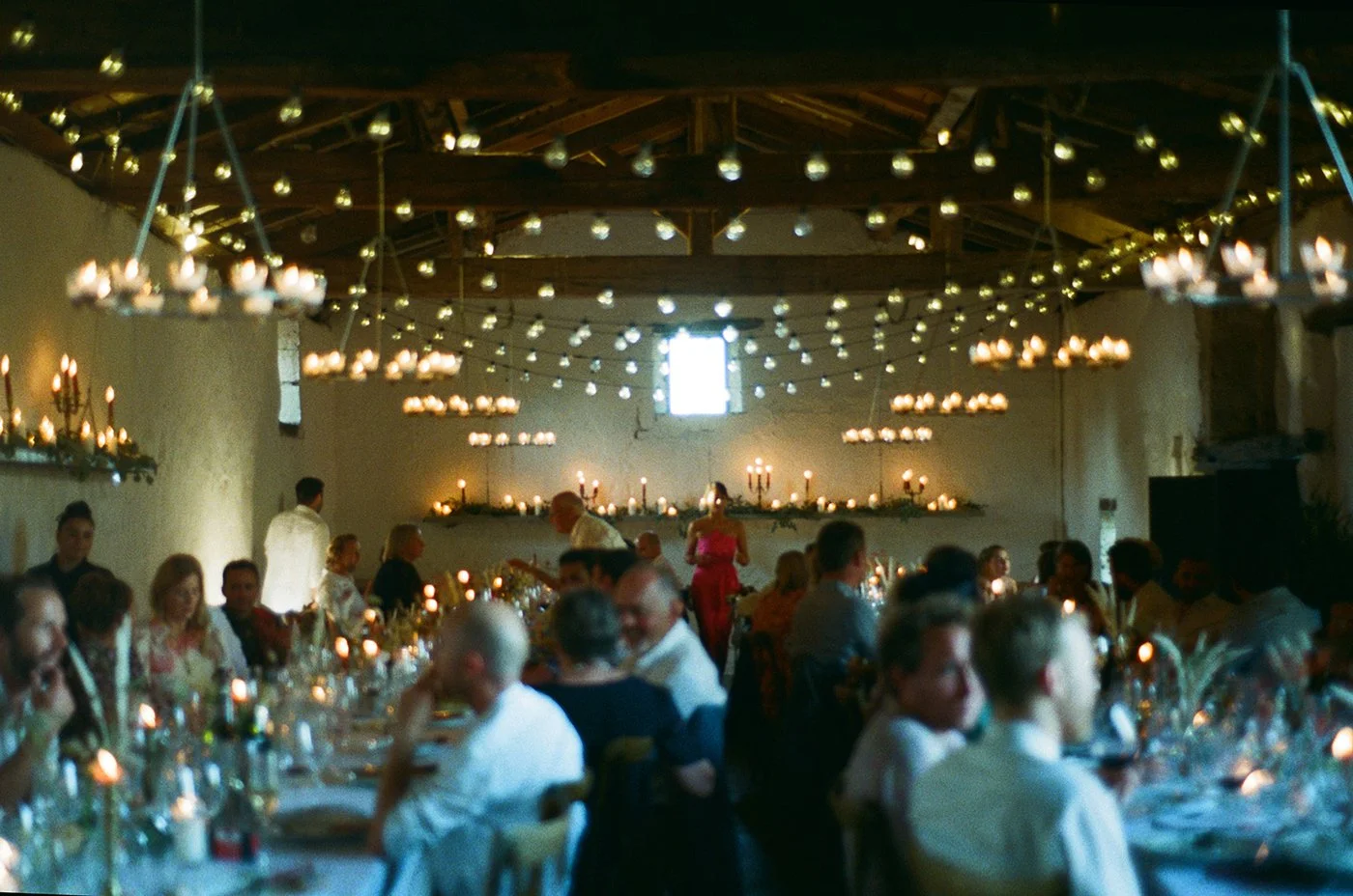 SarahBurtonWeddings_Bordeaux_Film_27.jpg
