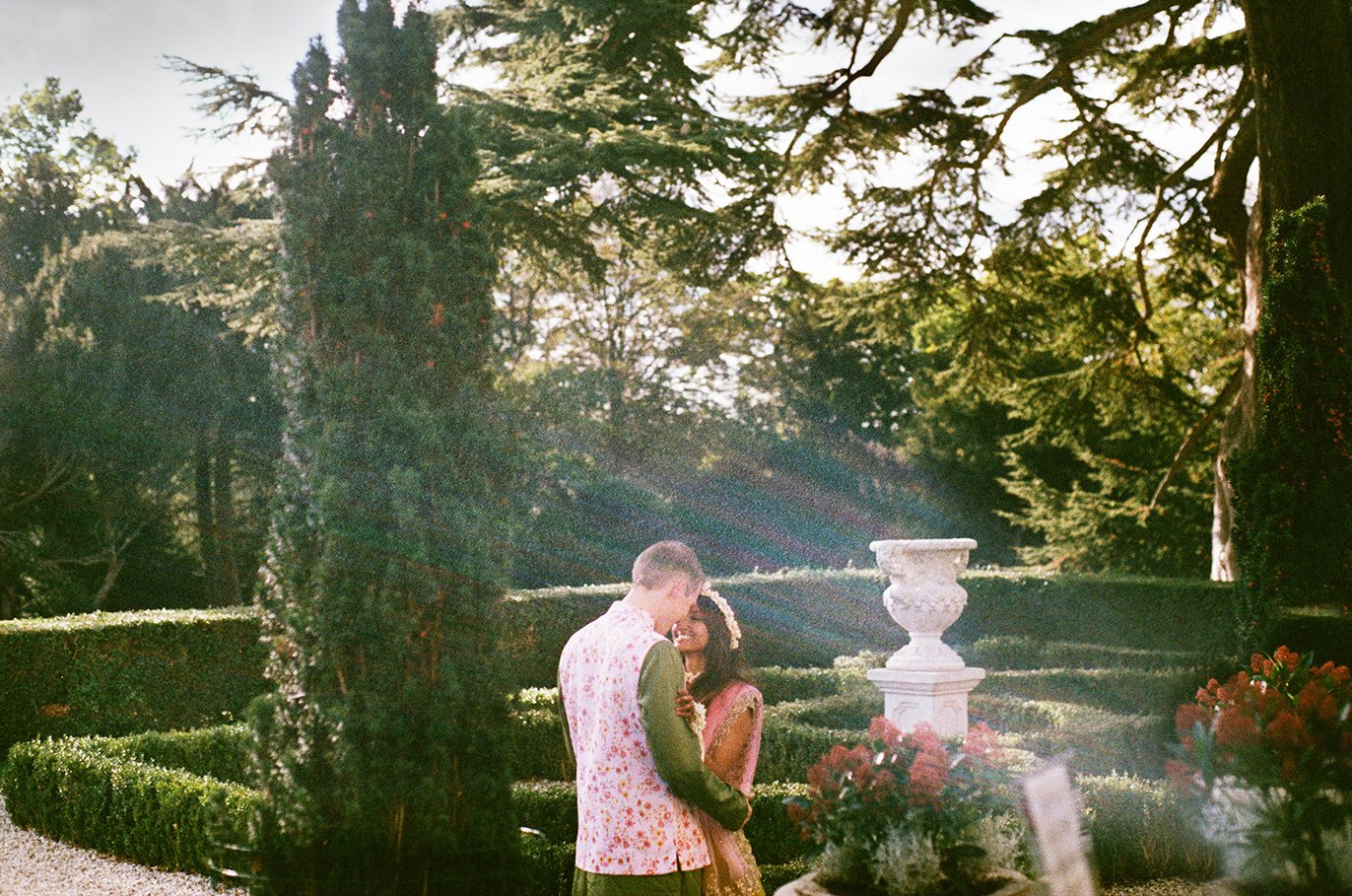 HedsorHouseWedding_35mmFilm16.jpg