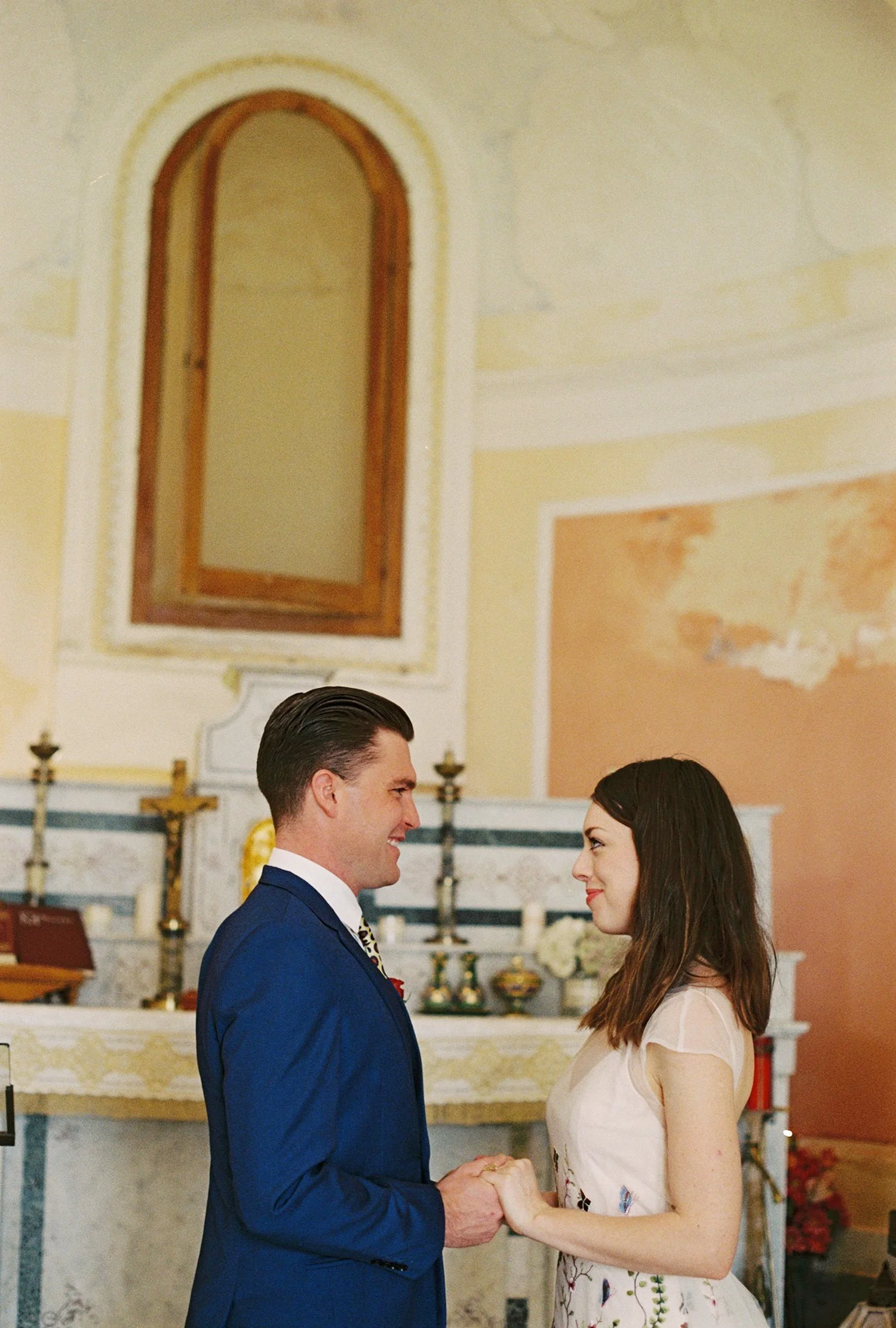 SarahBurtonWeddings_AmalfiElopement_10.jpg