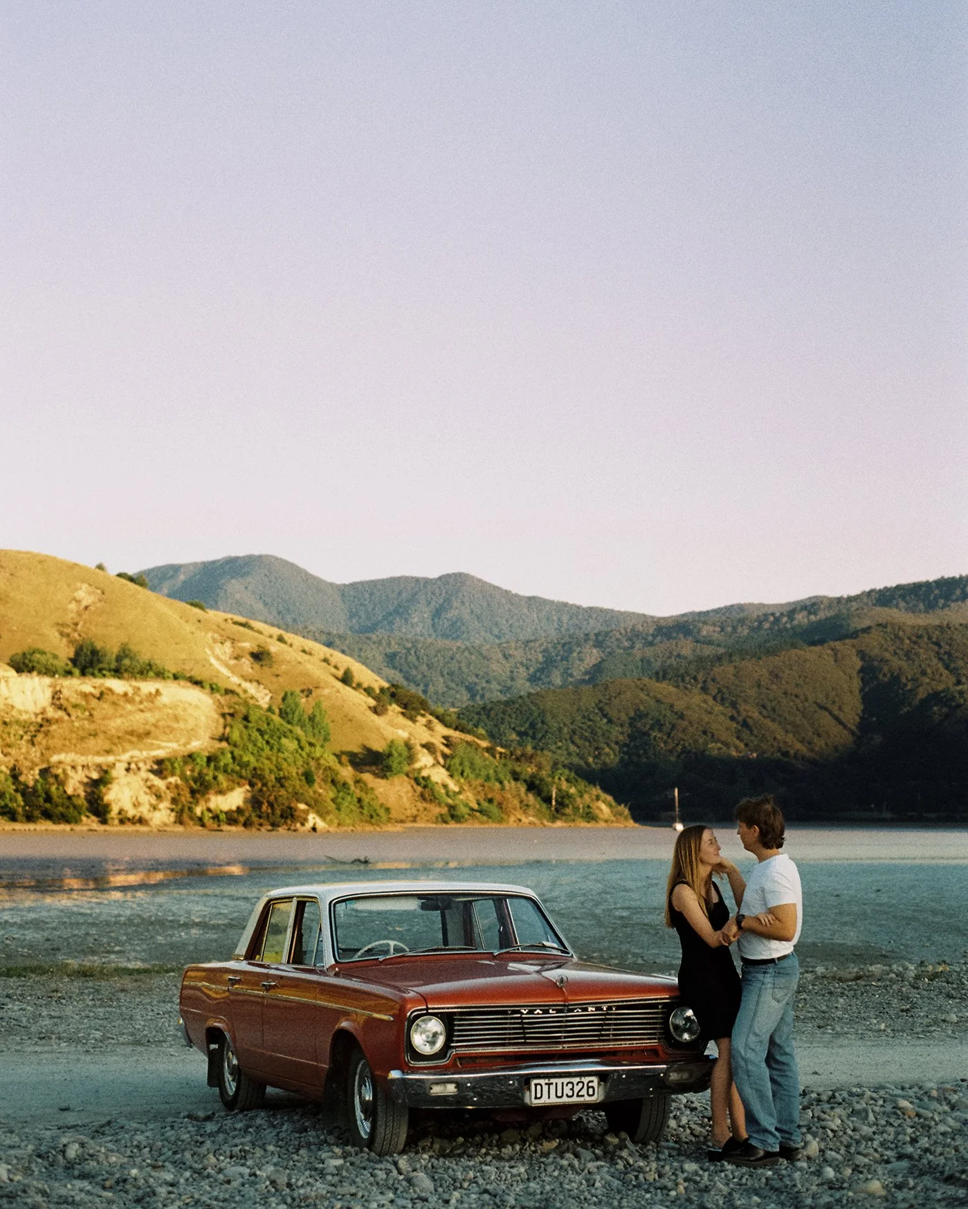 SarahBurtonWeddings_NelsonNZ_35mmFilm_6.jpg