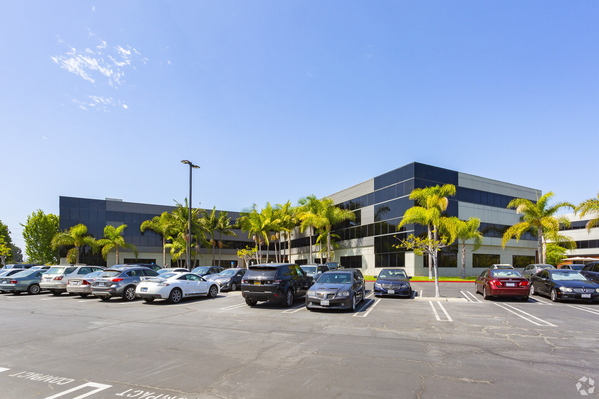 Arrowroot Capital Signs Lease in Marina Del Rey
