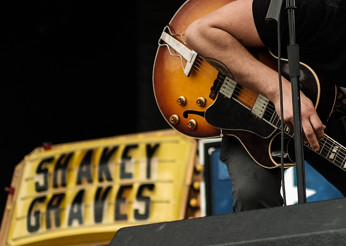 Shakey Graves