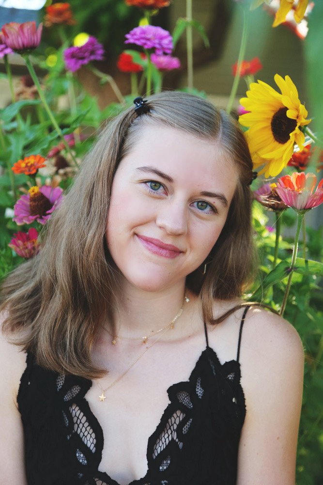 Flower Senior Photo.jpeg