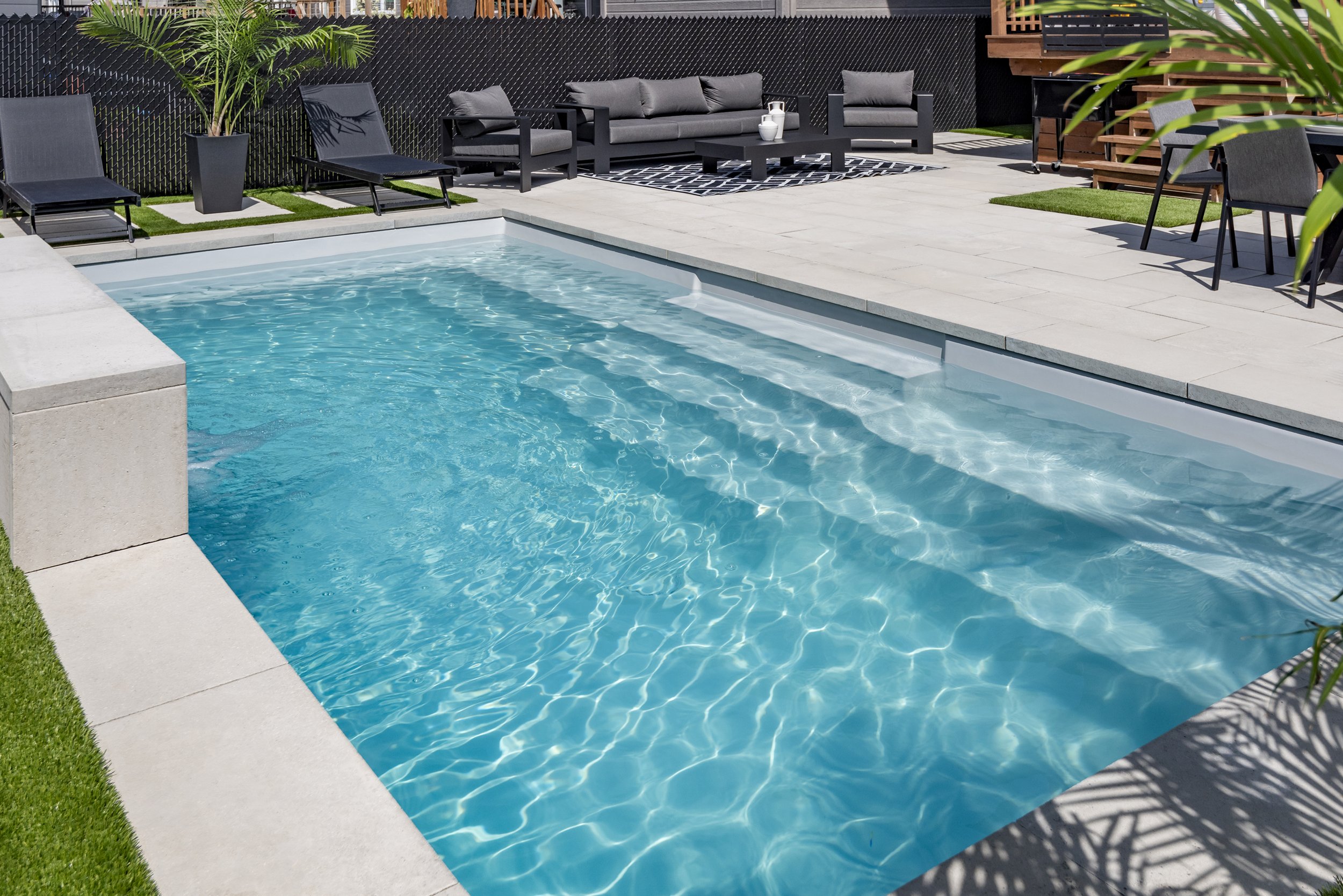 Charelston - Arctic Grey Color.jpg