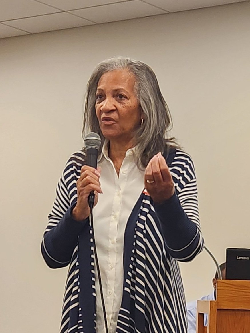 2026 Resident Leadership Awardee, Mimi Taylor-Hendrix!