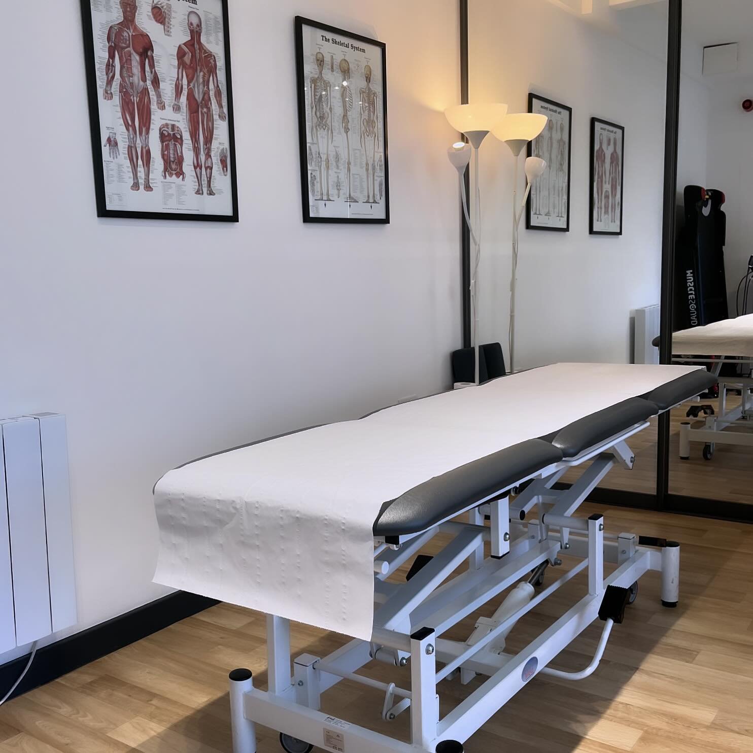 Good morning from the Treatment room.
It&rsquo;s going to be a lovely day today on Rhos. 
.
.
@physioandsportsinjuryclinic [Link in Bio to book in]
.
#physio #physionorthwales #physioandsportsinjuryclinic #rhosphysio #rhossportsmassage #rhosonsea #co