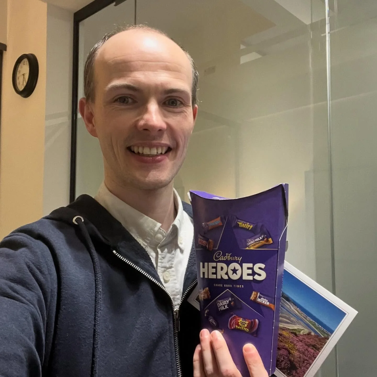No Blue Monday&rsquo;s here. 
Just another great day helping people get back to their best again. Thanks Rosie for the lovely chocolates! 

@physioandsportsinjuryclinic 
🔗 Link in Bio to book in

#physio #physioandsportsinjuryclinic #physionorthwale