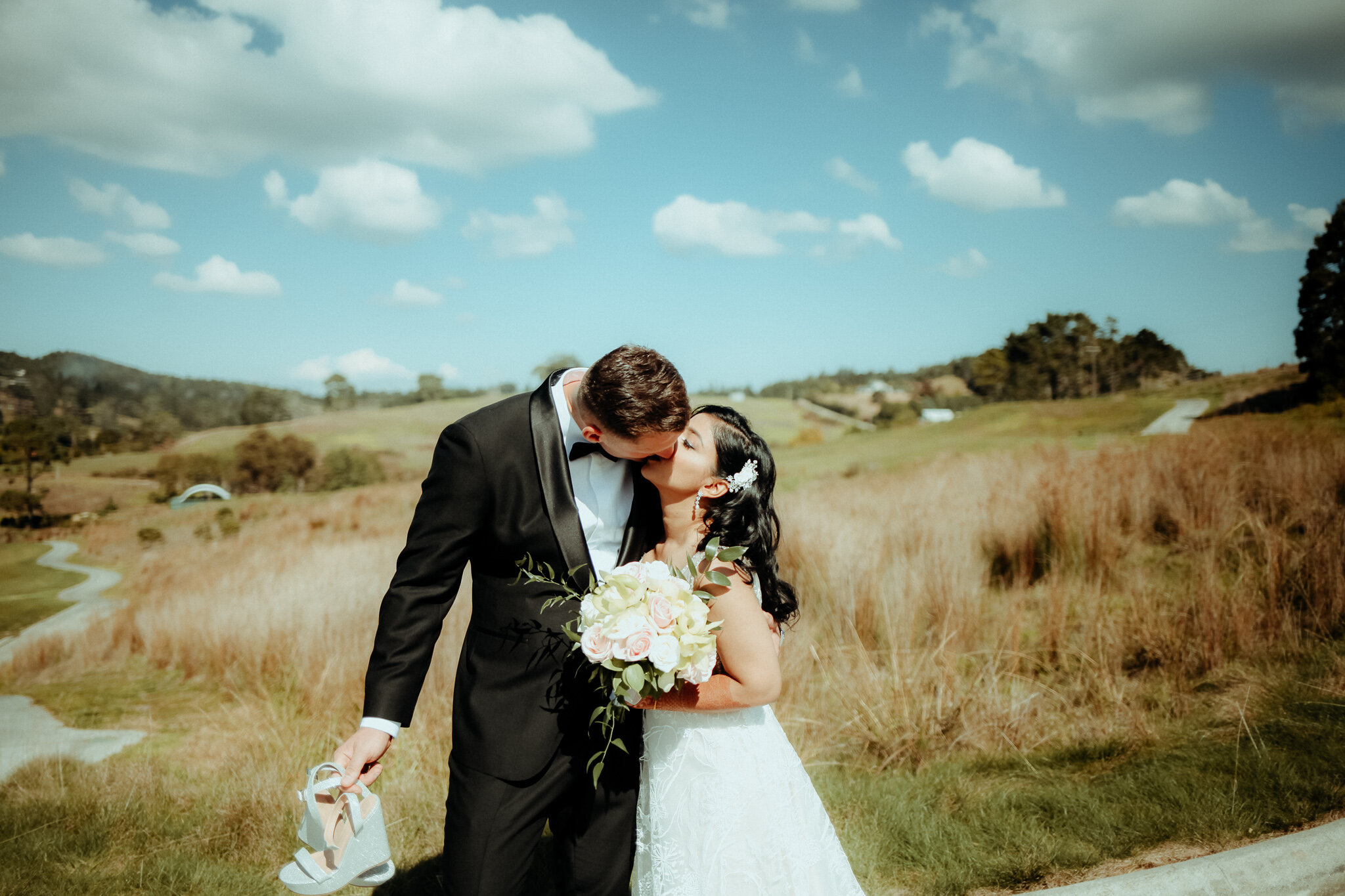 Auckland-wedding-photographer-The-Breakfast-Workshop-@annavasby  (60).jpg