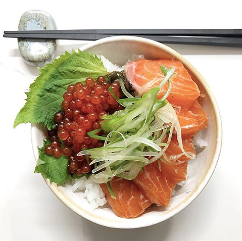Canadian salmon donburi, ikura, and charred avocado puree. Photo IG @bar_oriente