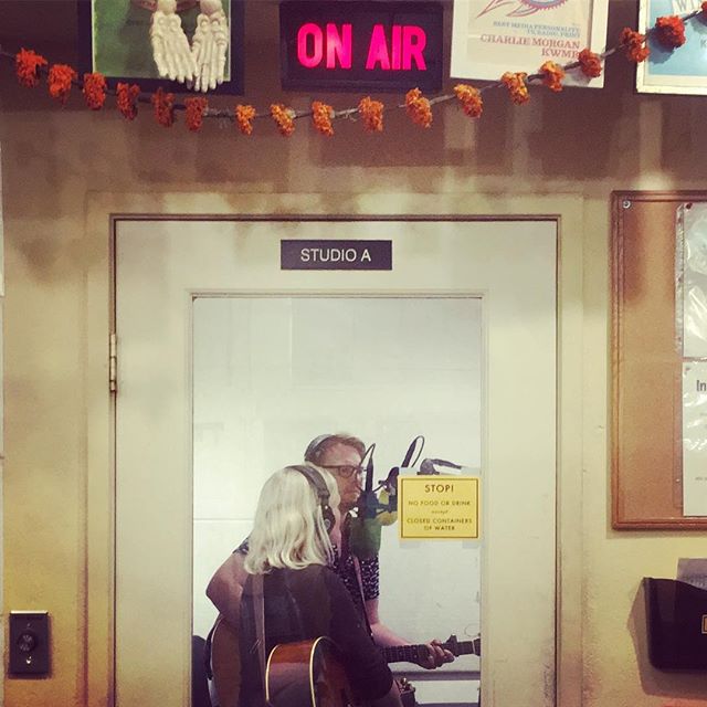 Did you miss our radio debut on Sunday? You can listen to the full live performance online at @kwmrradio &lsquo;s website. Check out the archives for &lsquo;Rock of Ages&rsquo; to listen for free! 🎶🎸🎶
A big thank you to everyone who wished us luck
