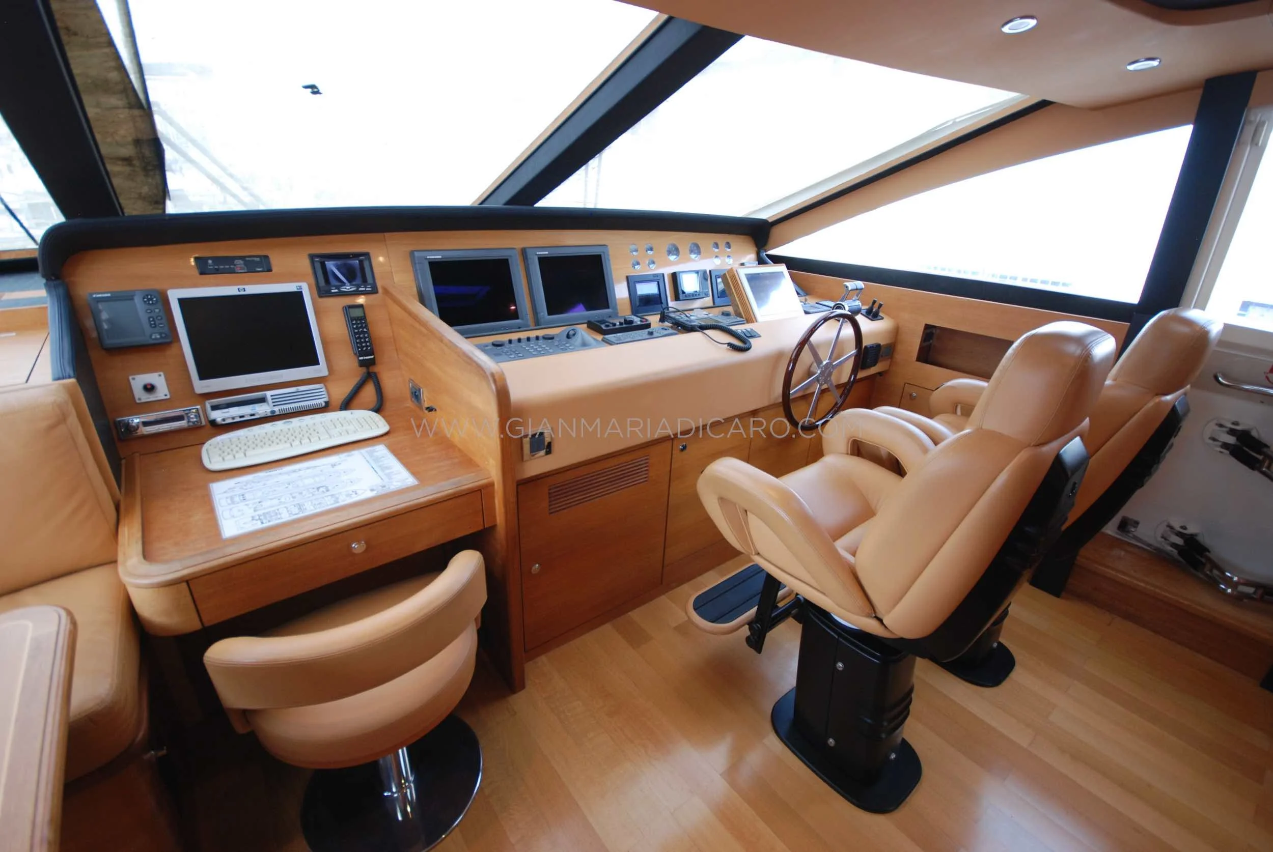 guy-couach-3300-sabieha-for-sale-10.jpg