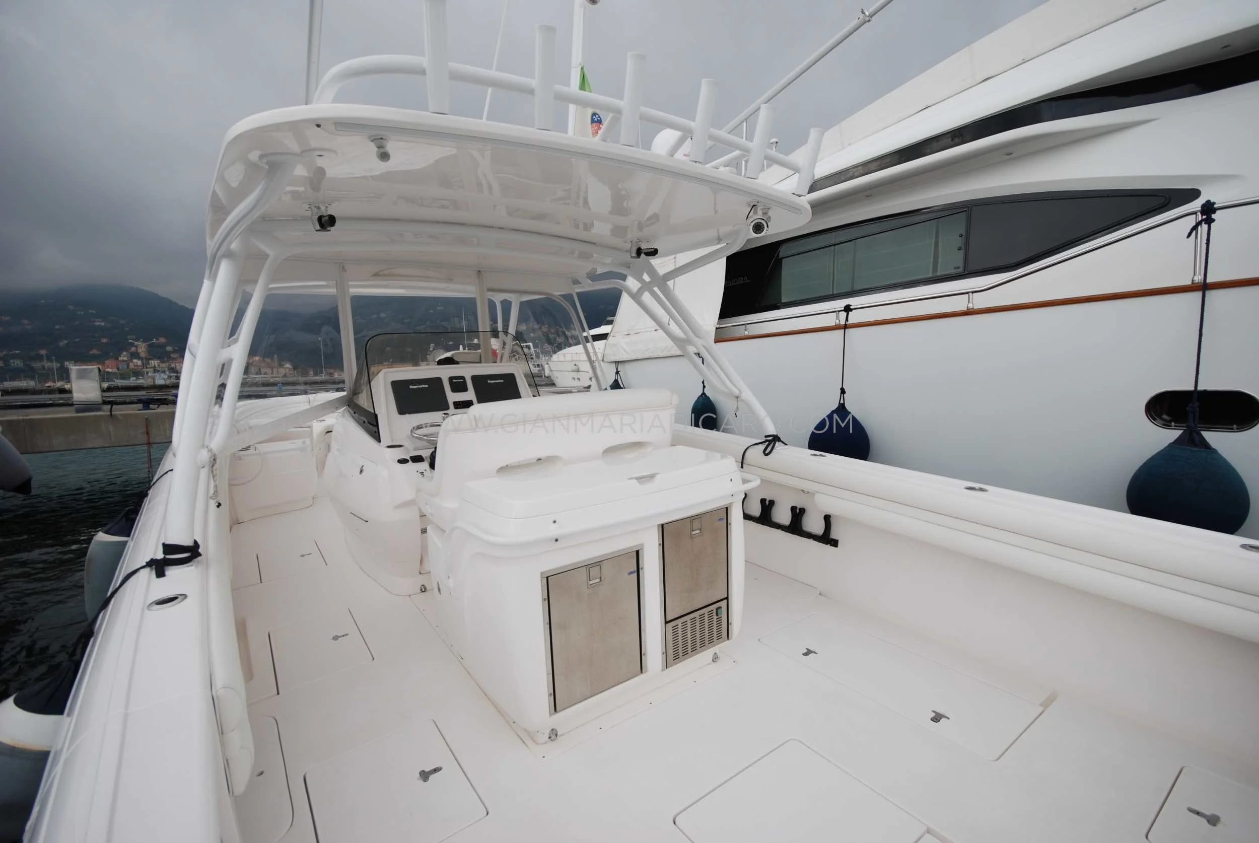 intrepid-400-centre-console-z-blonde-for-sale-7.jpg