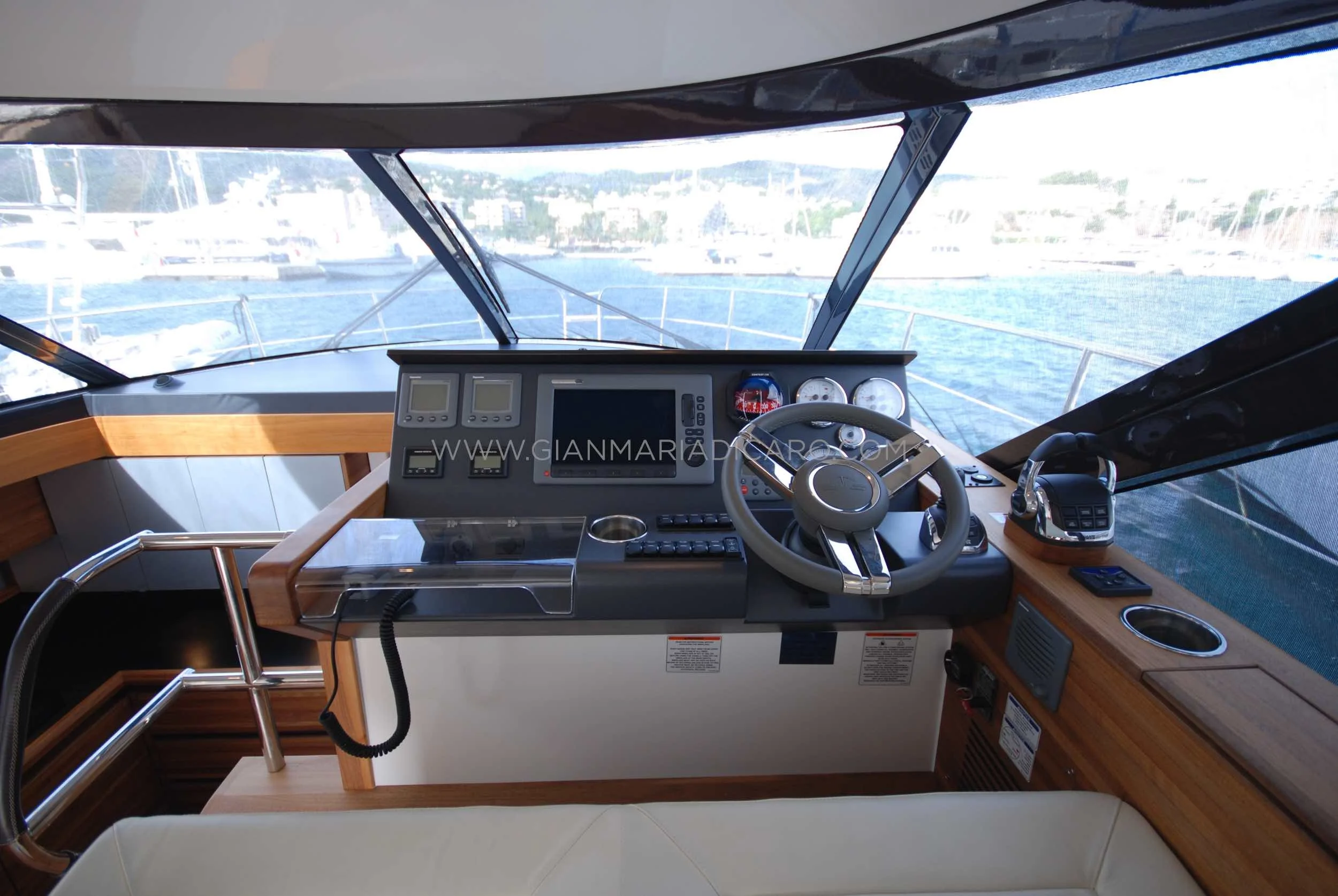 sealine-f42-lilli-for-sale-13.jpg