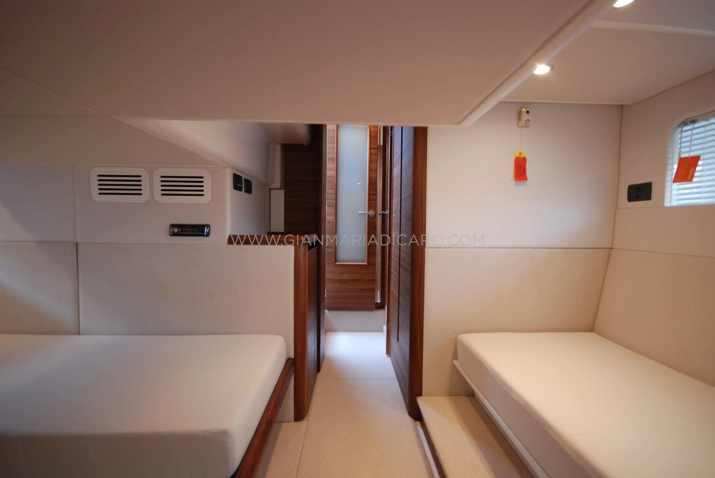 sealine-f42-lilli-for-sale-19.jpg