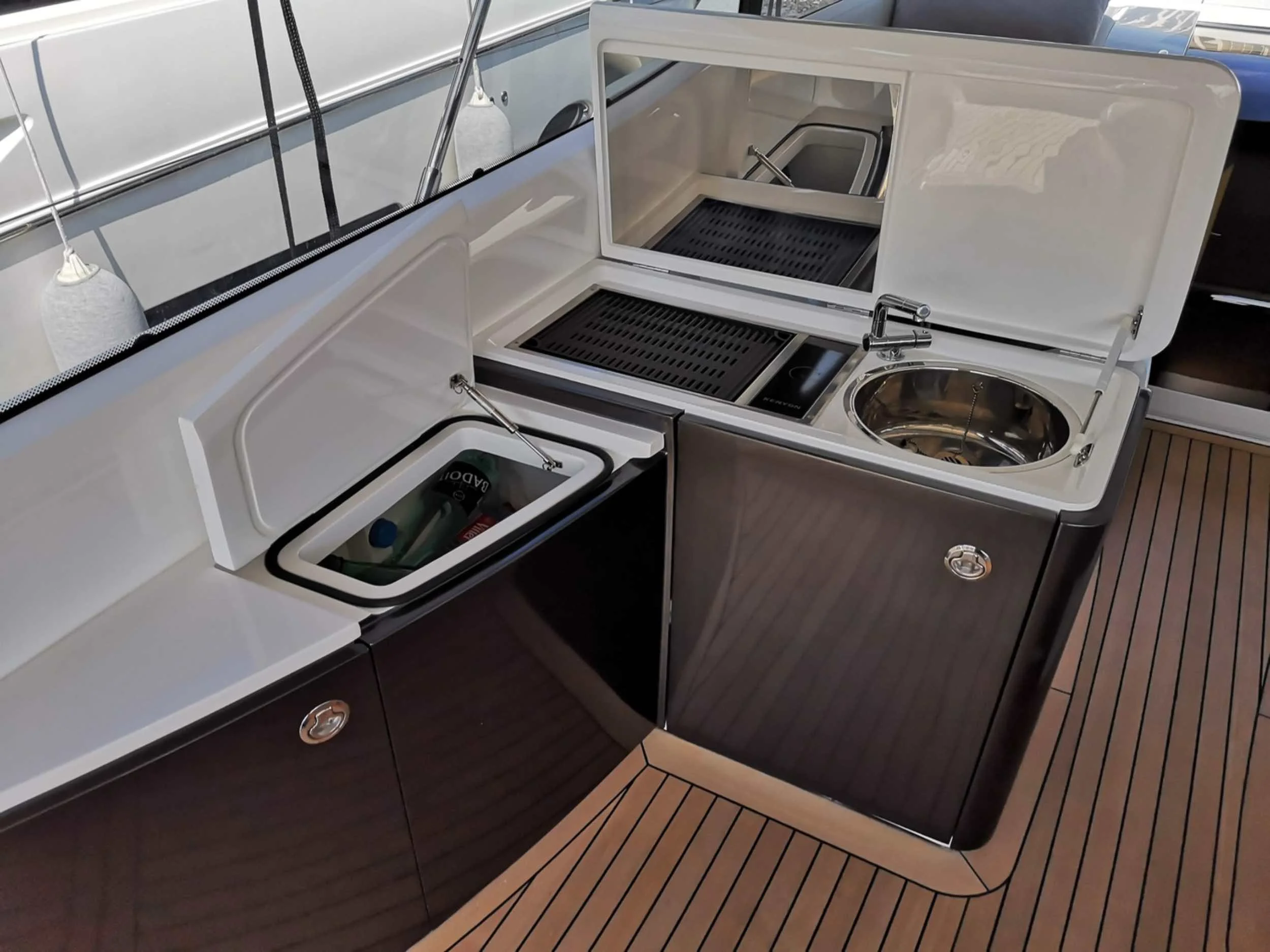 princess-v48-open-alison-for-sale-9.jpg