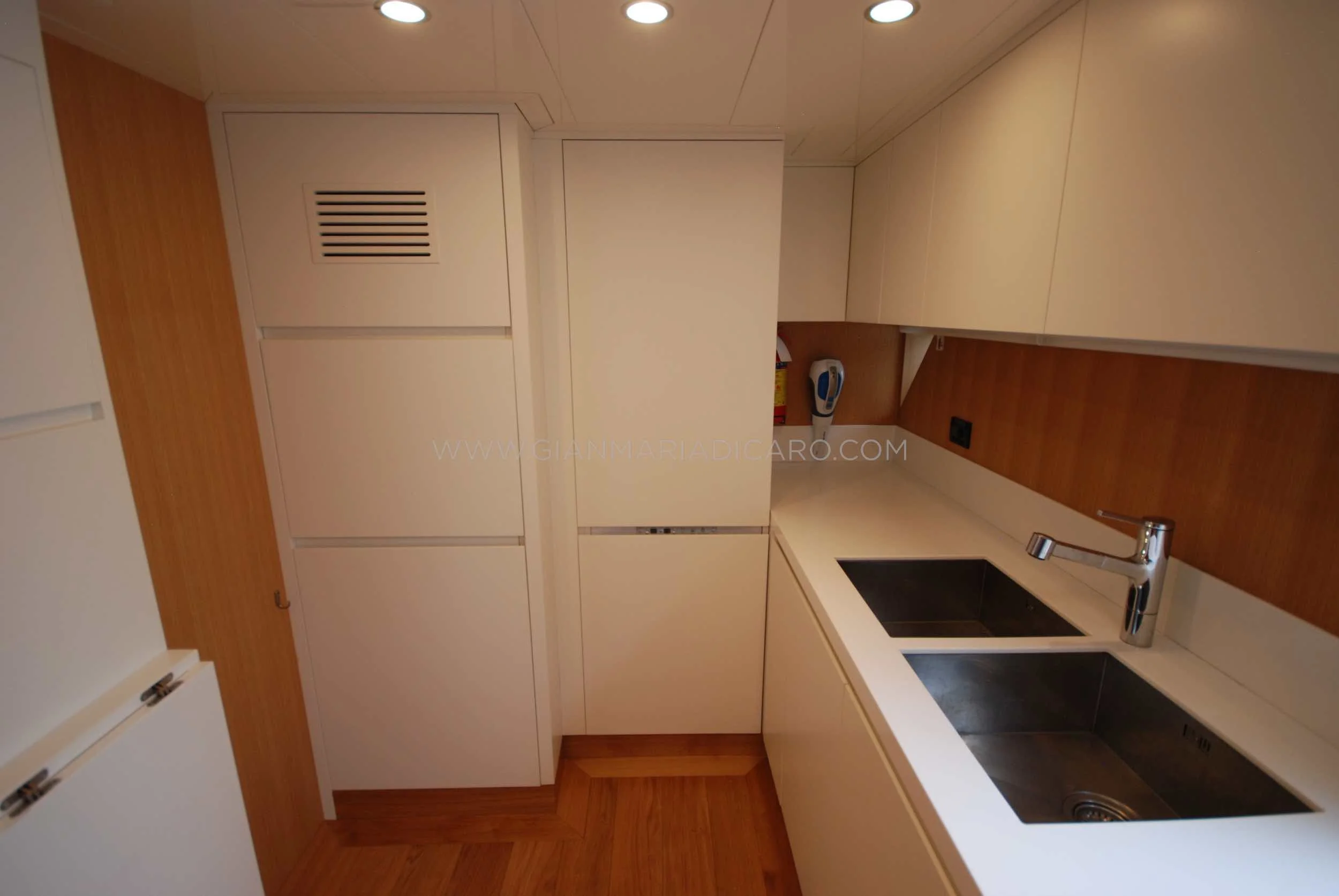 emys-yacht-22-unica-for-sale-138.jpg