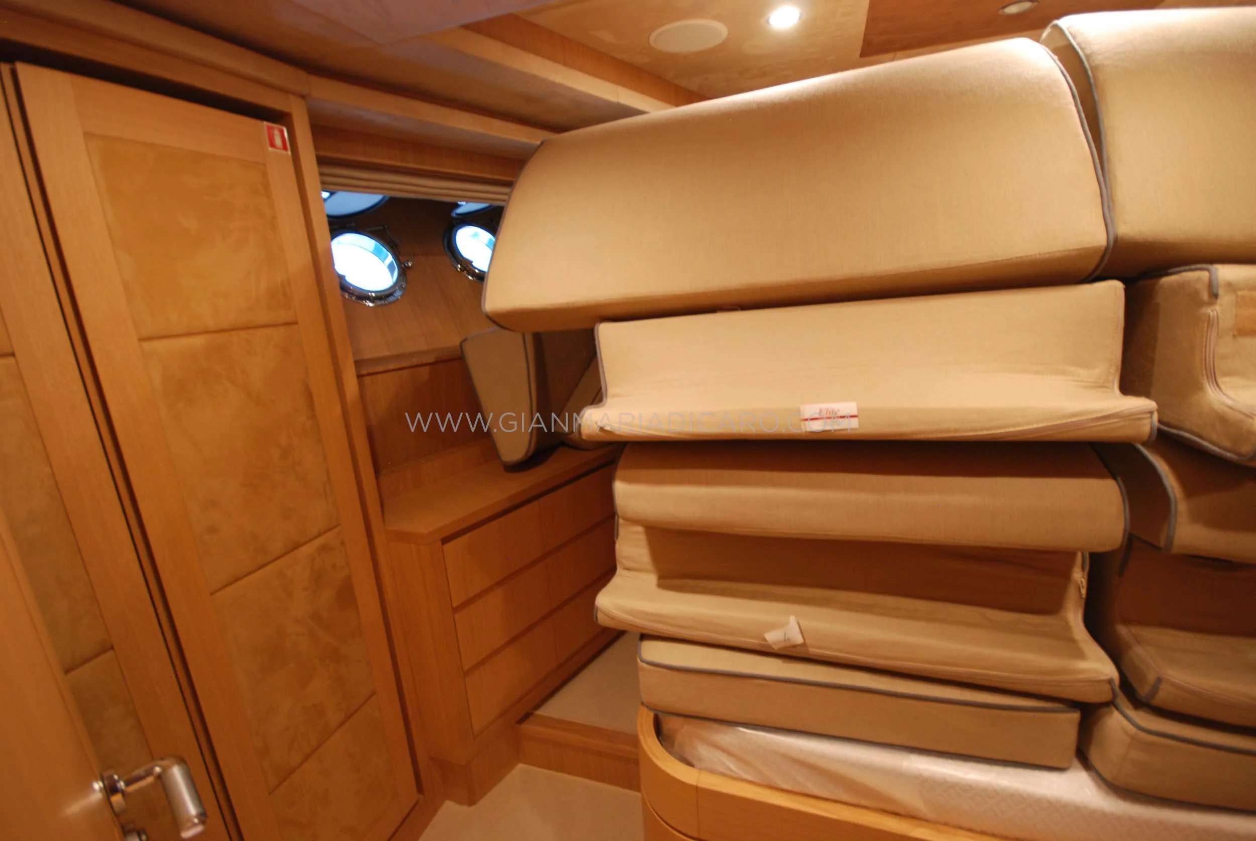 emys-yacht-22-unica-for-sale-164.jpg