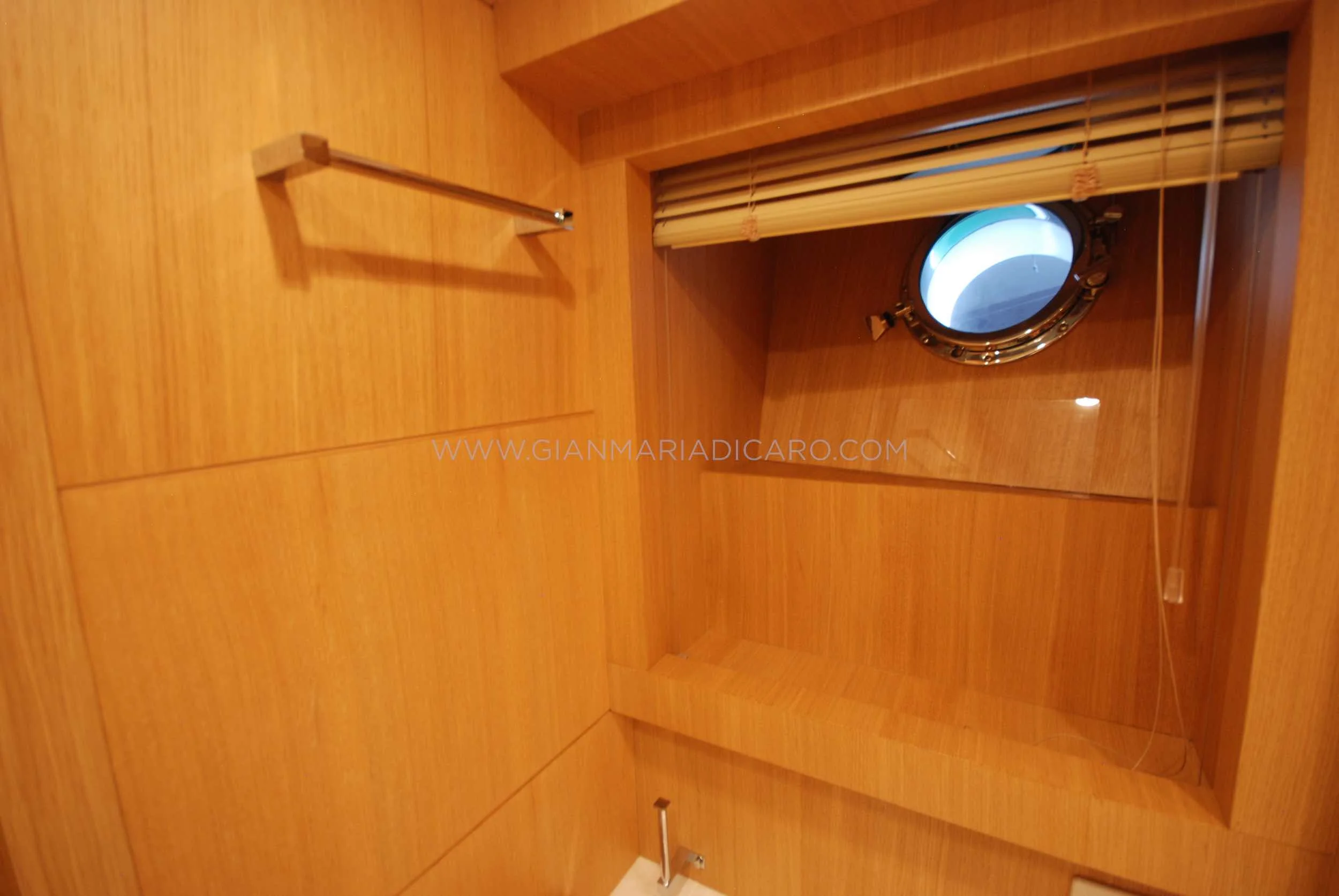 emys-yacht-22-unica-for-sale-207.jpg