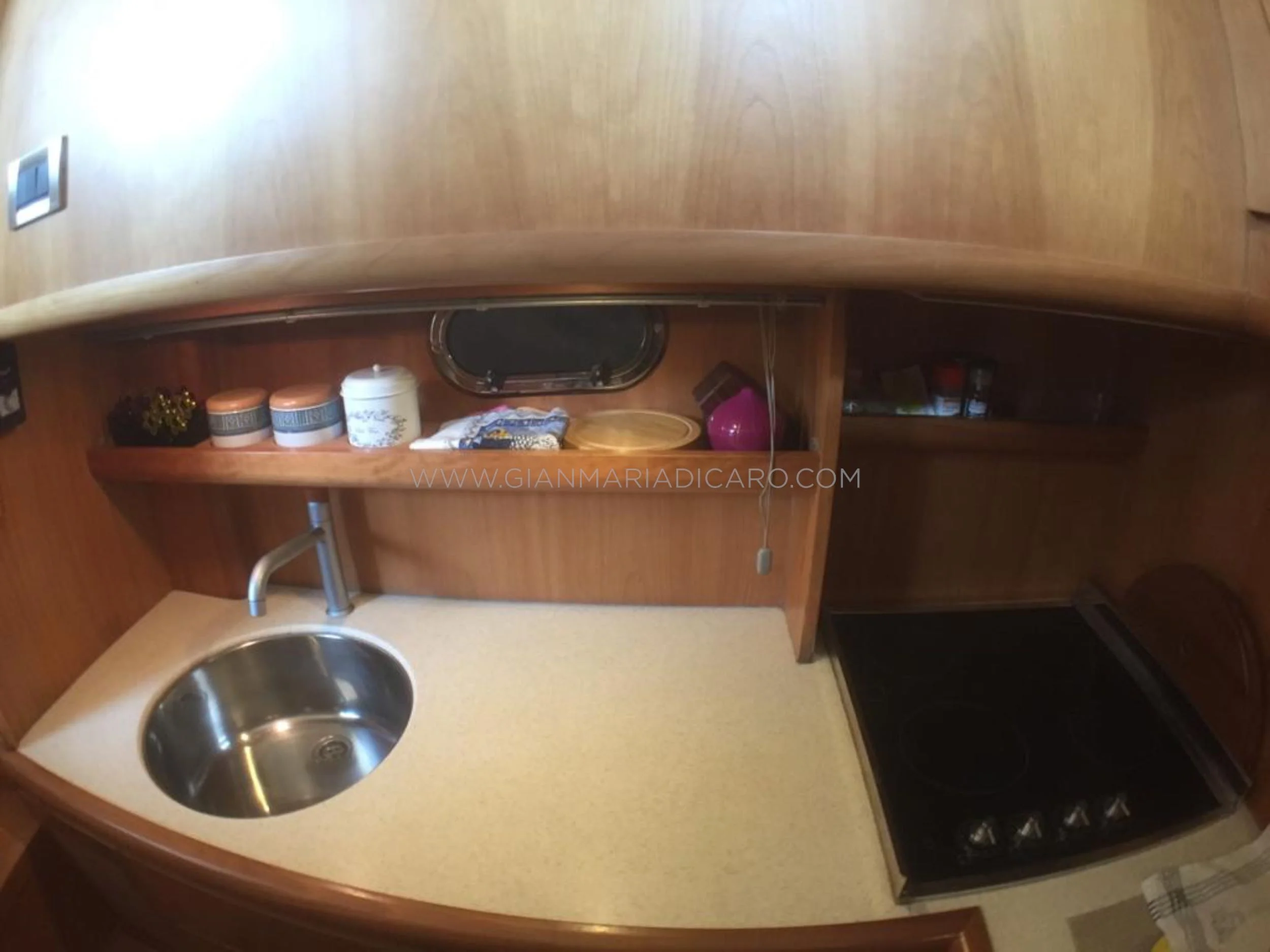 cantieri-estensi-goldstar-540-14.jpg