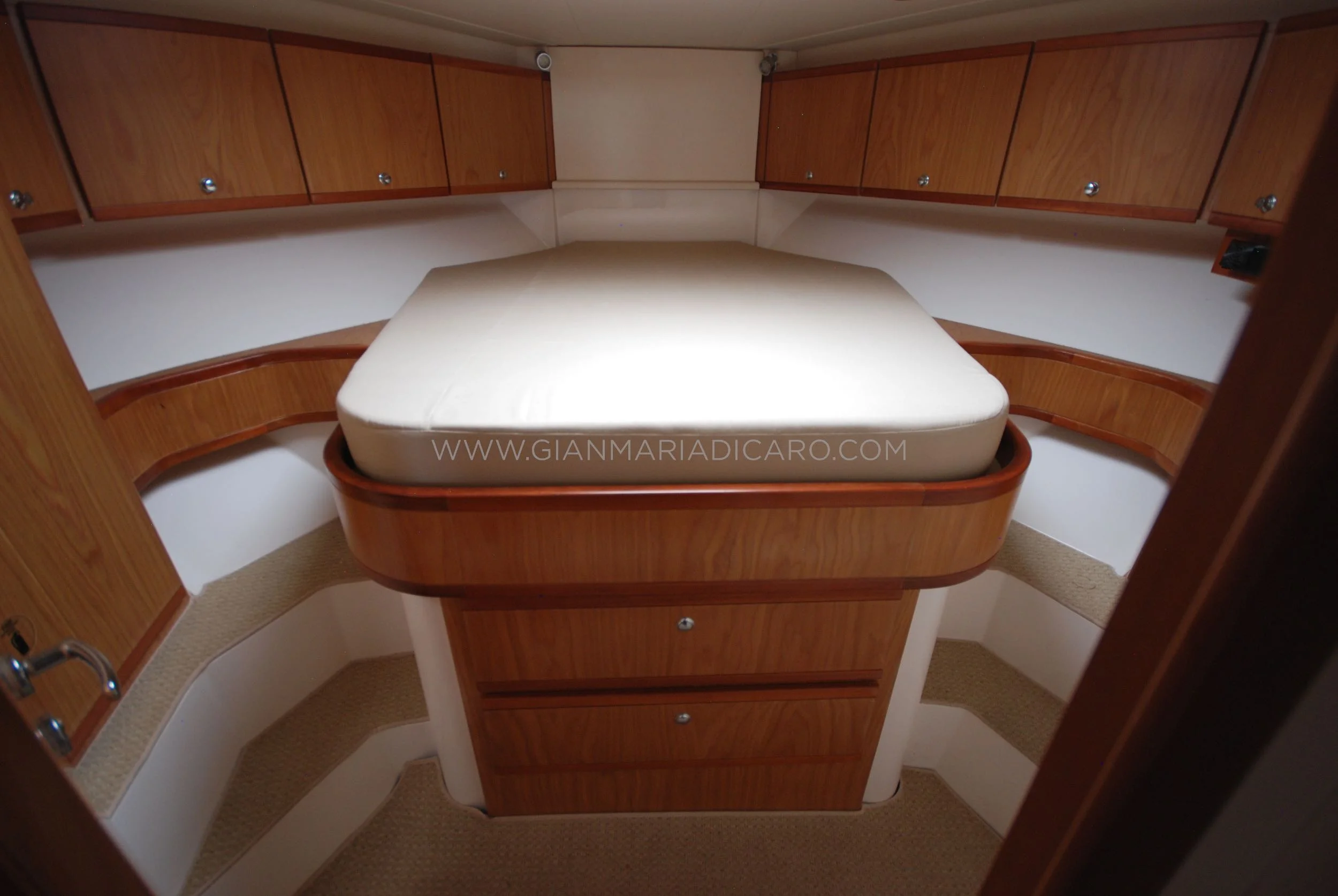 bertram-410-convertible-moppie-for-sale-10.jpg
