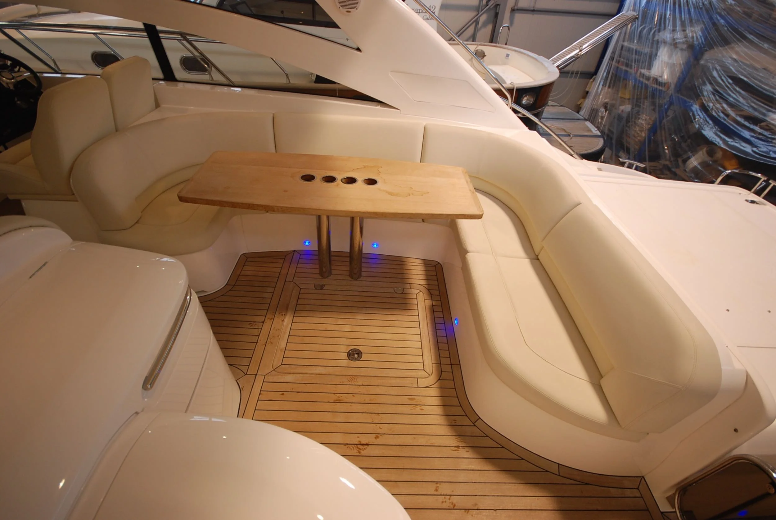 princess-yachts-v58-maestro-di-vita-for-sale-5.jpg