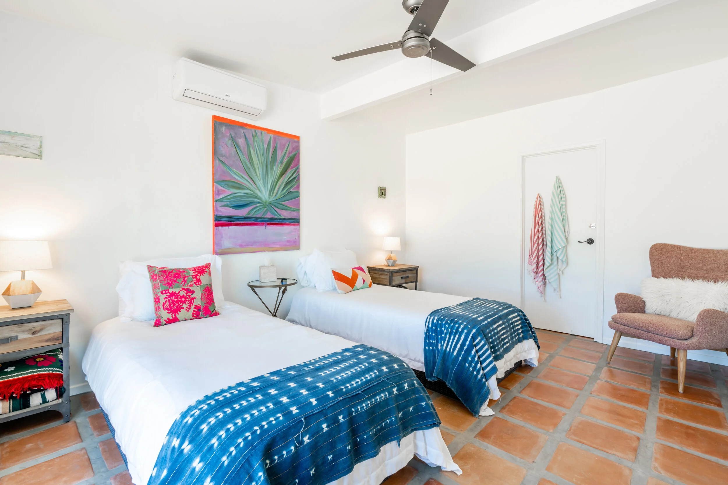 CACTUS MOON RETREAT4A.JPG