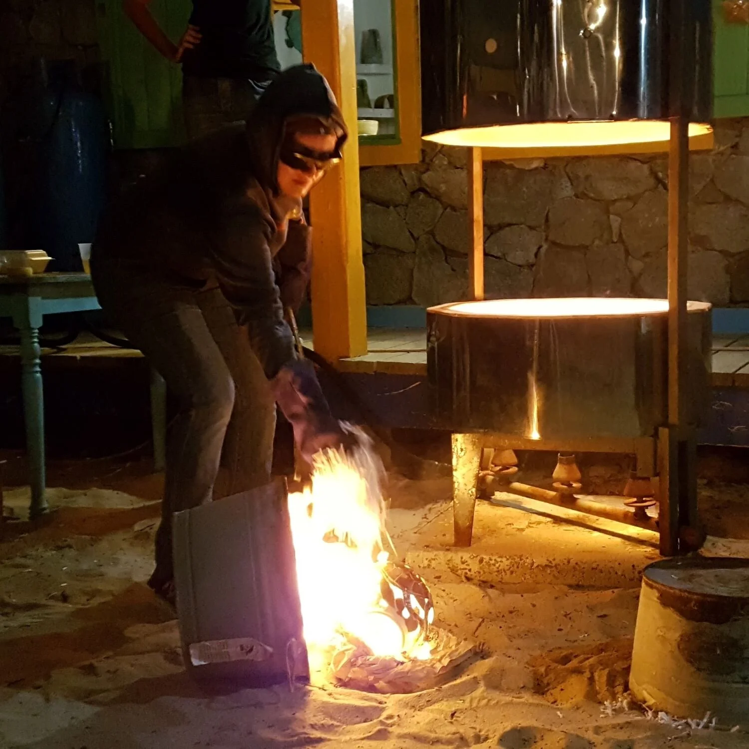 full_moon-raku-fireball_pull4.jpg