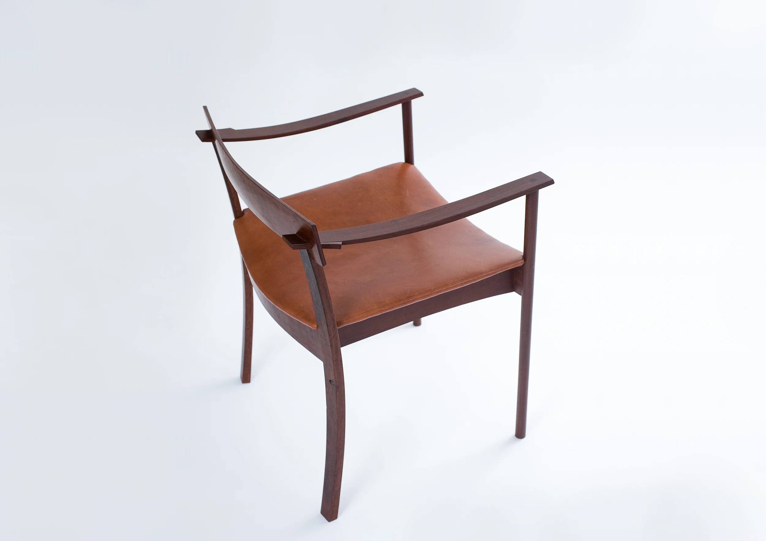 ©ChristopherRobertson_Chair_for_vigneron.jpg