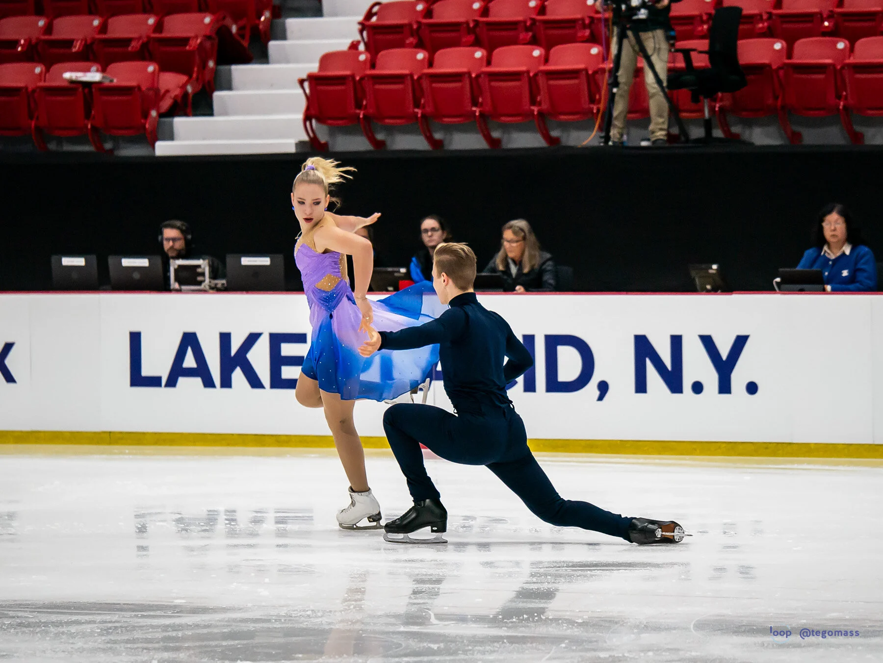 NATALIE TASCHLEROVA_-FILIP TASCHLER - RD2.jpg