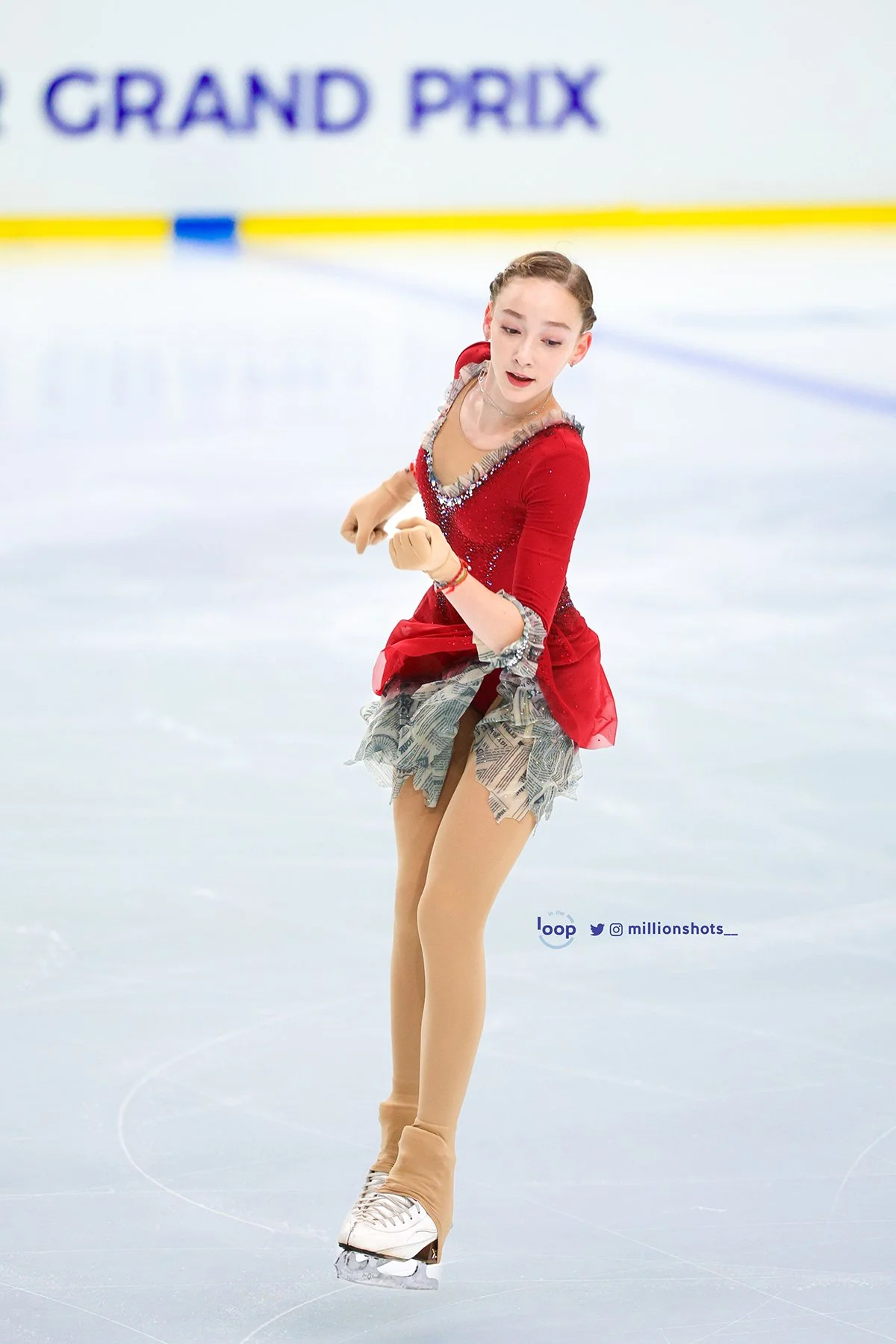 Simona Tkachman.jpg