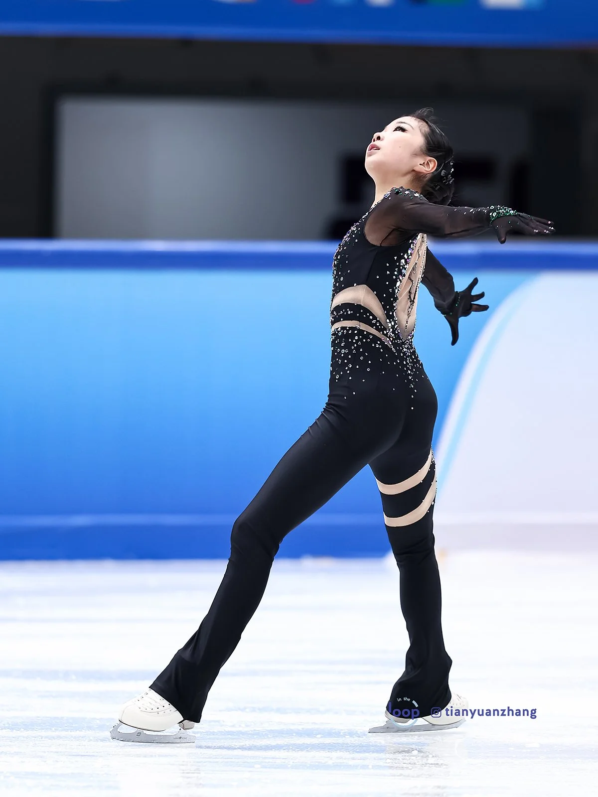 RUIYANG0919 Women SP22.jpg
