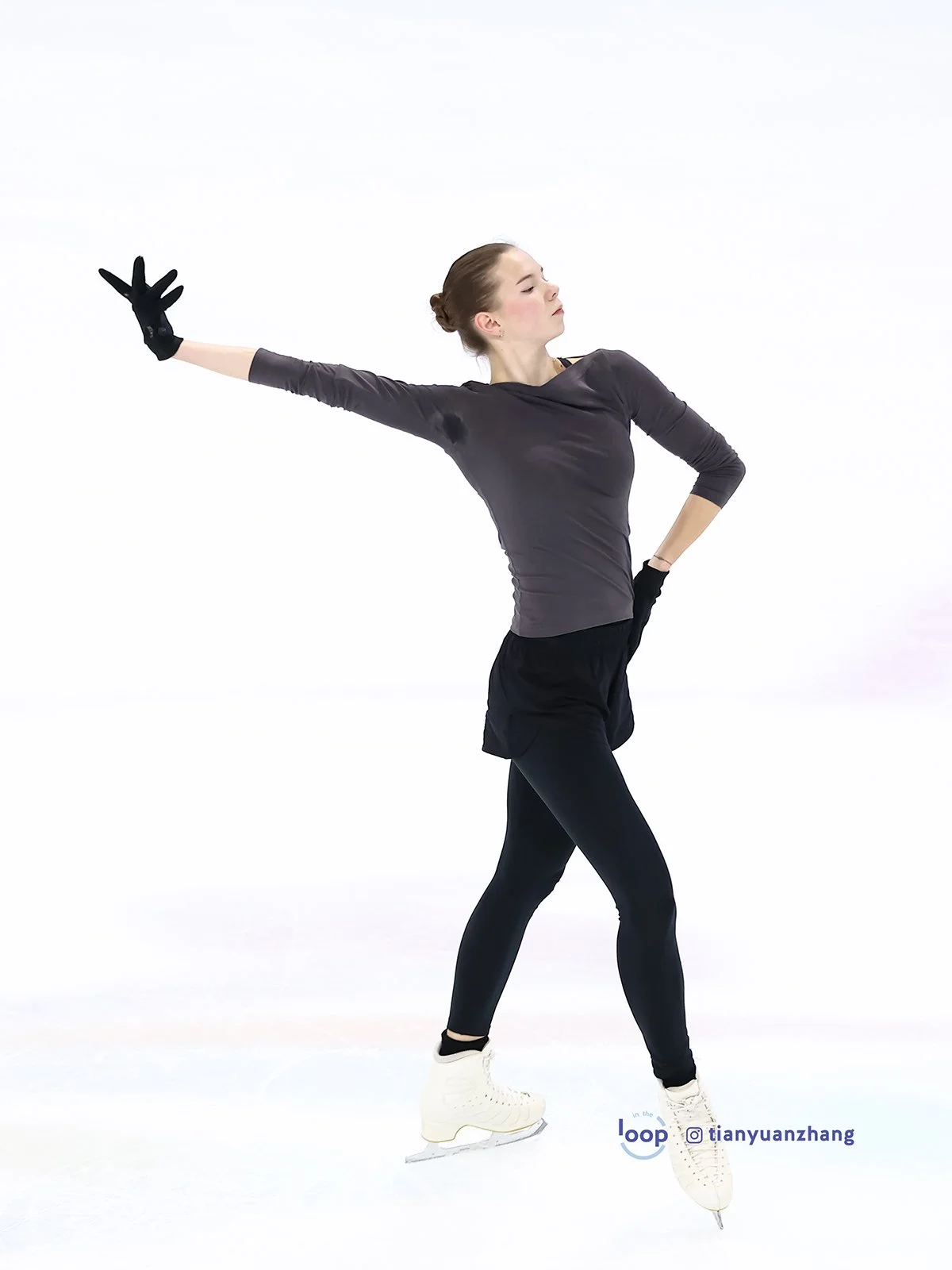 Women 0918 PR OP7.jpg