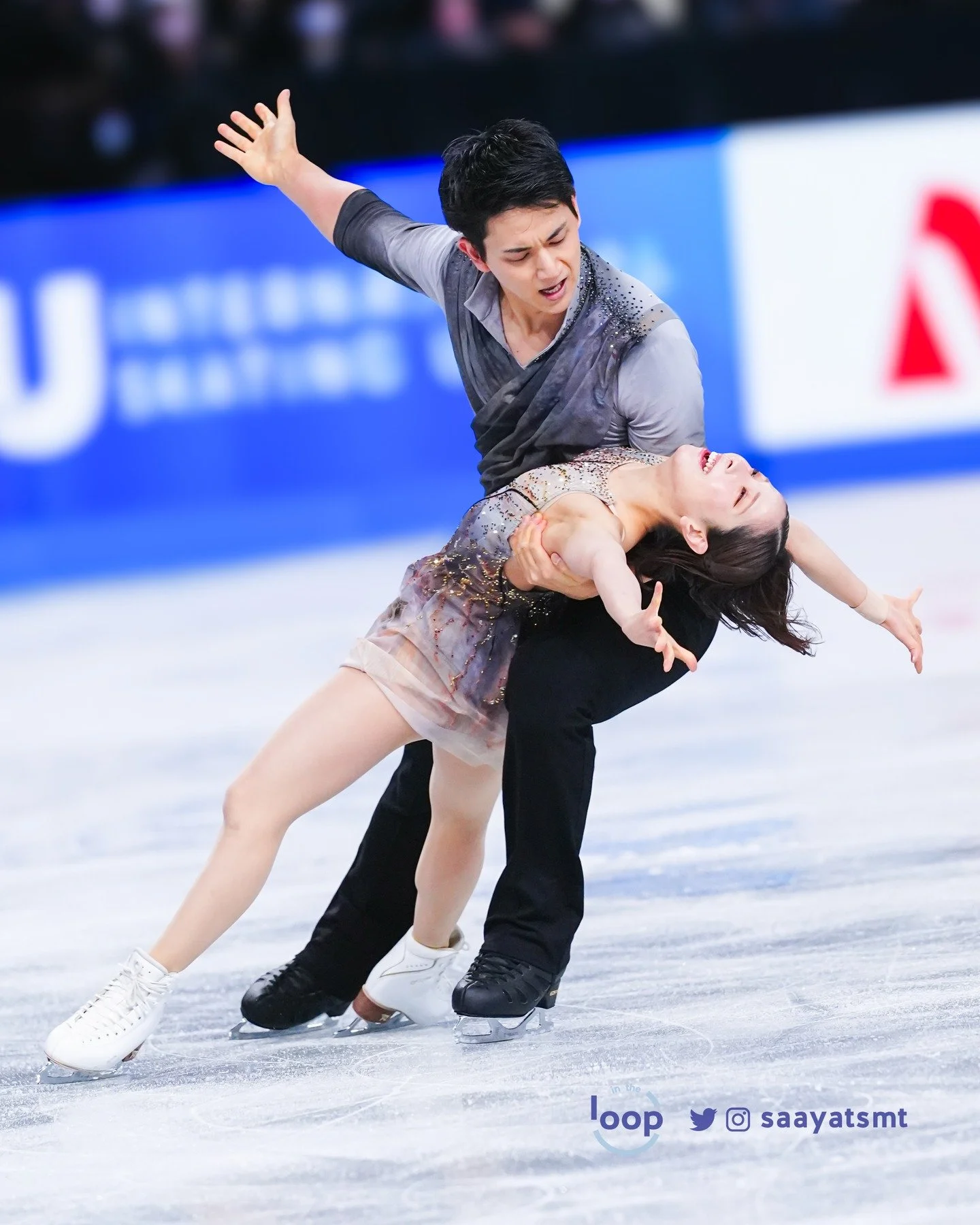Final results from the senior pairs at #GPFigure Final

🥇 Riku Miura / Ryuichi Kihara - 225.21
🥈 Sara Conti / Niccolo Macii - 223.28
🥉 Minerva Fabienne Hase / Nikita Volodin - 221.25

📸 @saayatsmt