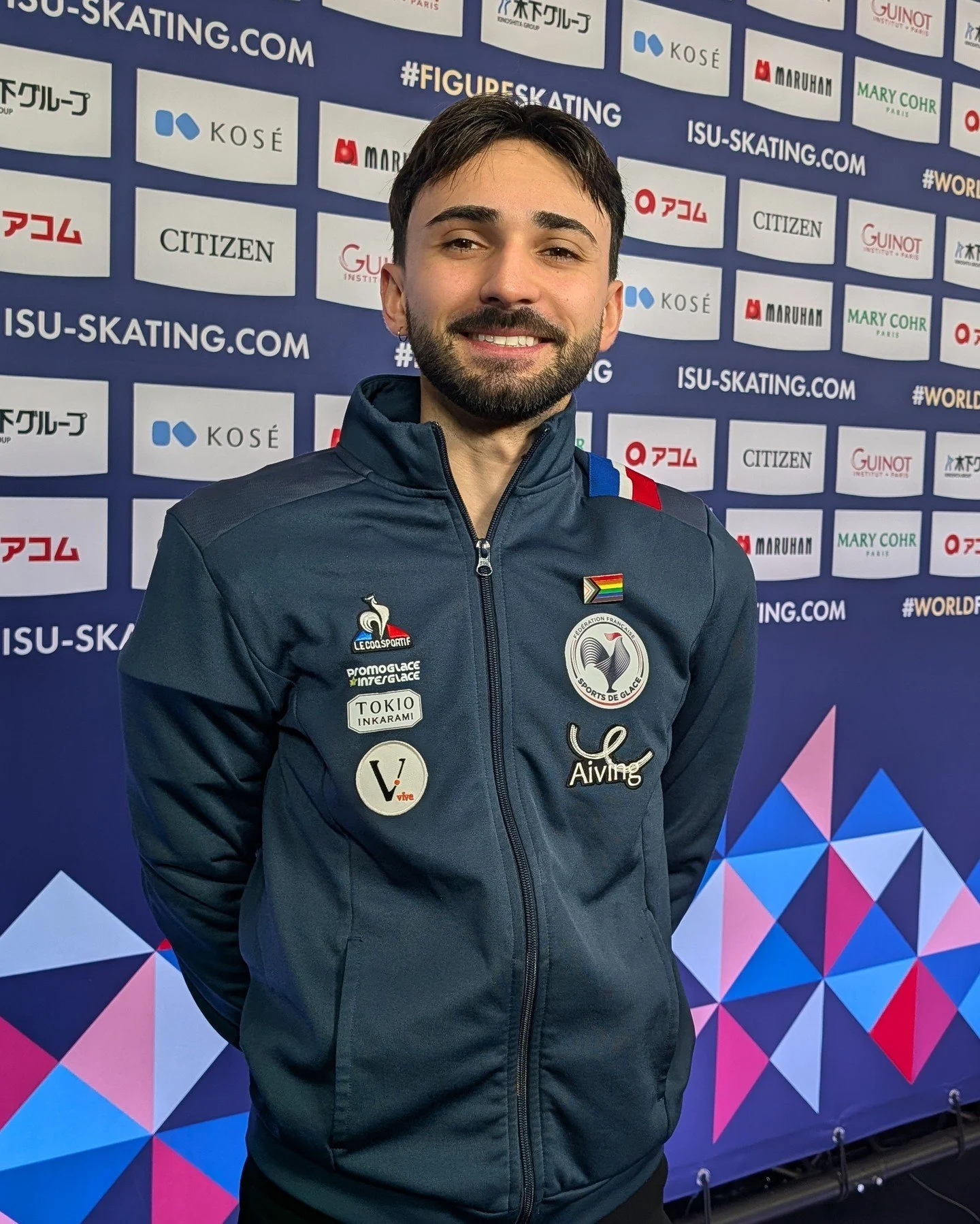 Kevin Aymoz 🇫🇷 [84.74]: During Art On Ice, I got very ill with a stomach flu and was not able to eat for 10 days. I lost 5kg. It was difficult - I only had 5 days to prepare. But I wanted to have one more showing for my Lady Gaga and Bolero program