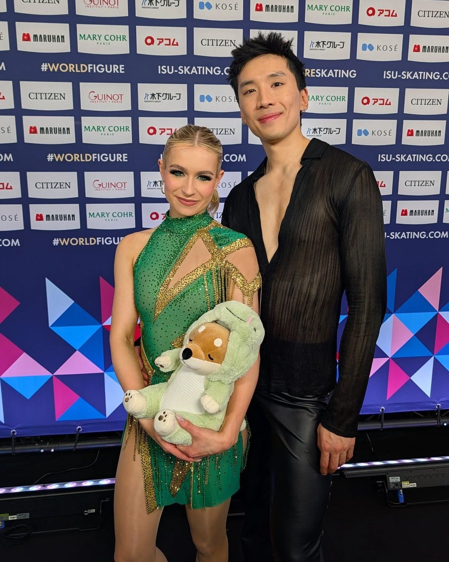 Holly Harris / Jason Chan 🇦🇺 [71.12]

Holly: My green dress is inspired by J-Lo's Versace dress.

Jason: Originally she wanted to do gold, but I told her that she always does silver &amp; gold and it would be better to get a new colour. We ended up