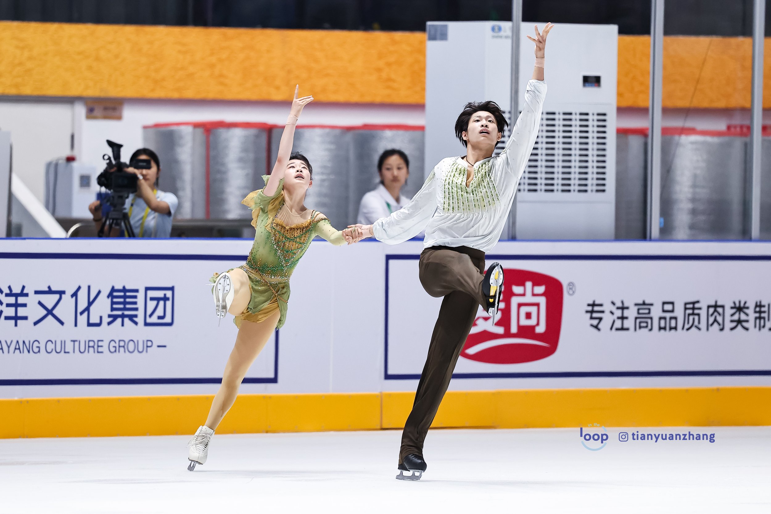 ZHANG Xuanqi_FENG Wenqiang 2.jpg