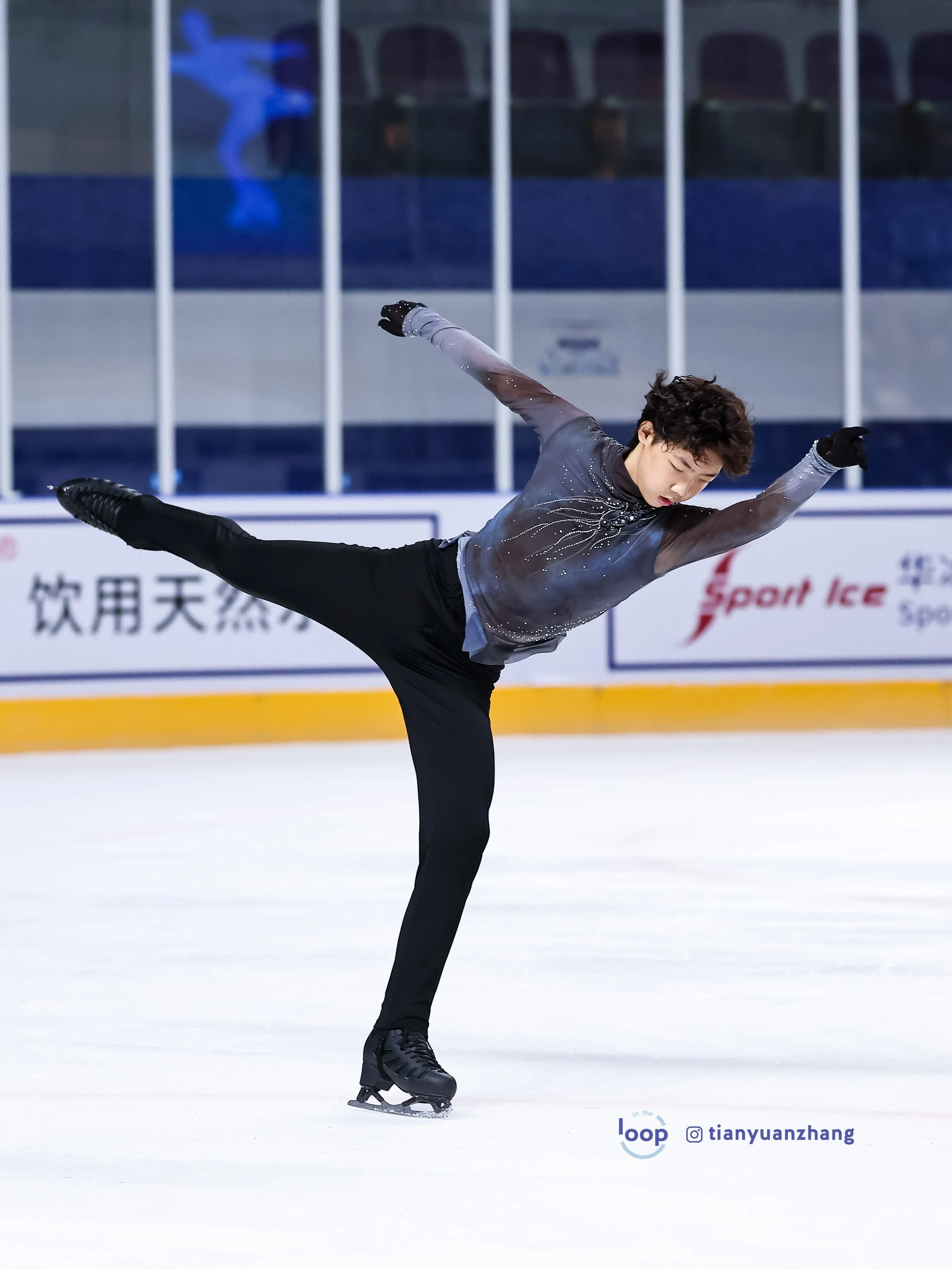 XU Minghan.jpg