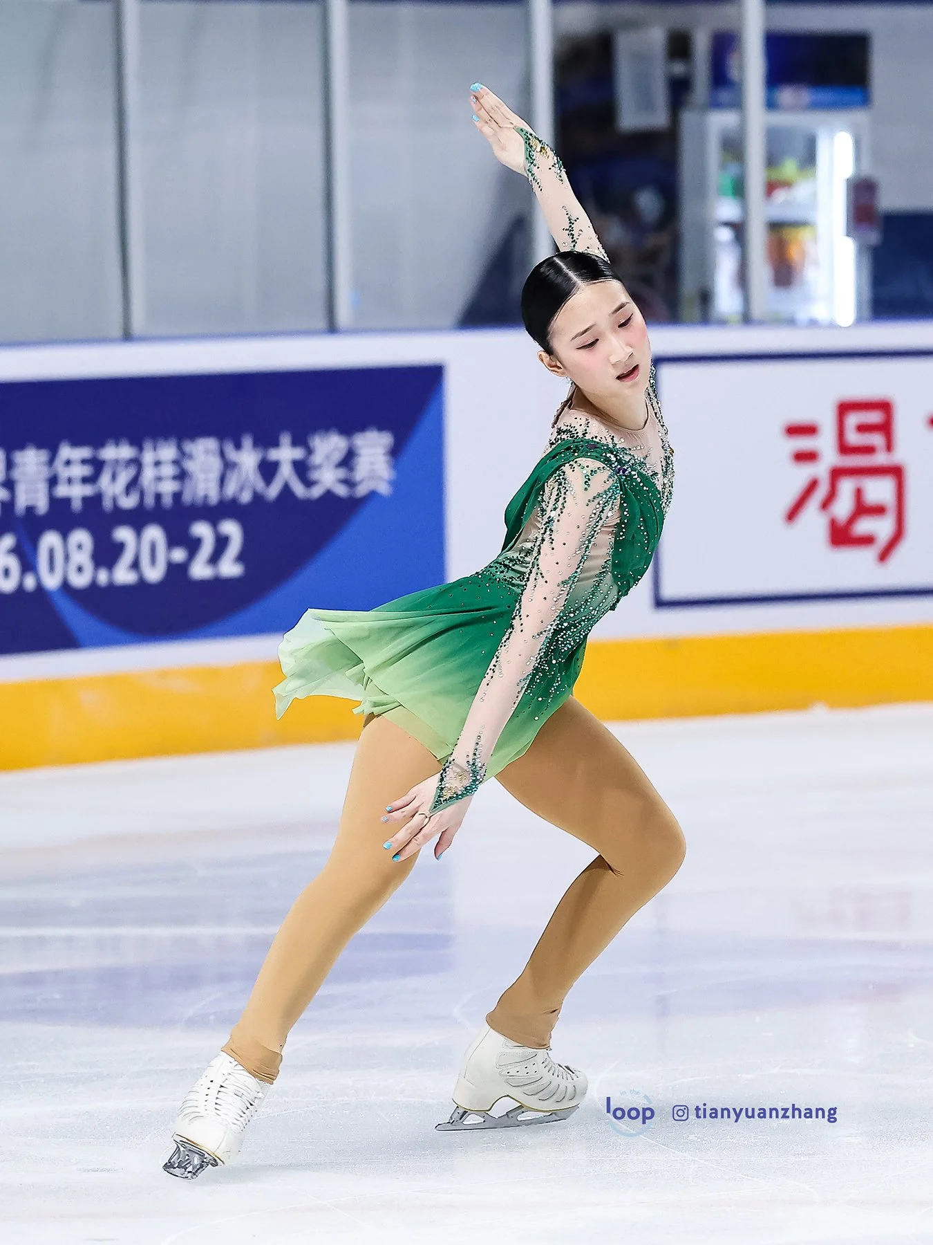 Chloe LEUNG.jpg