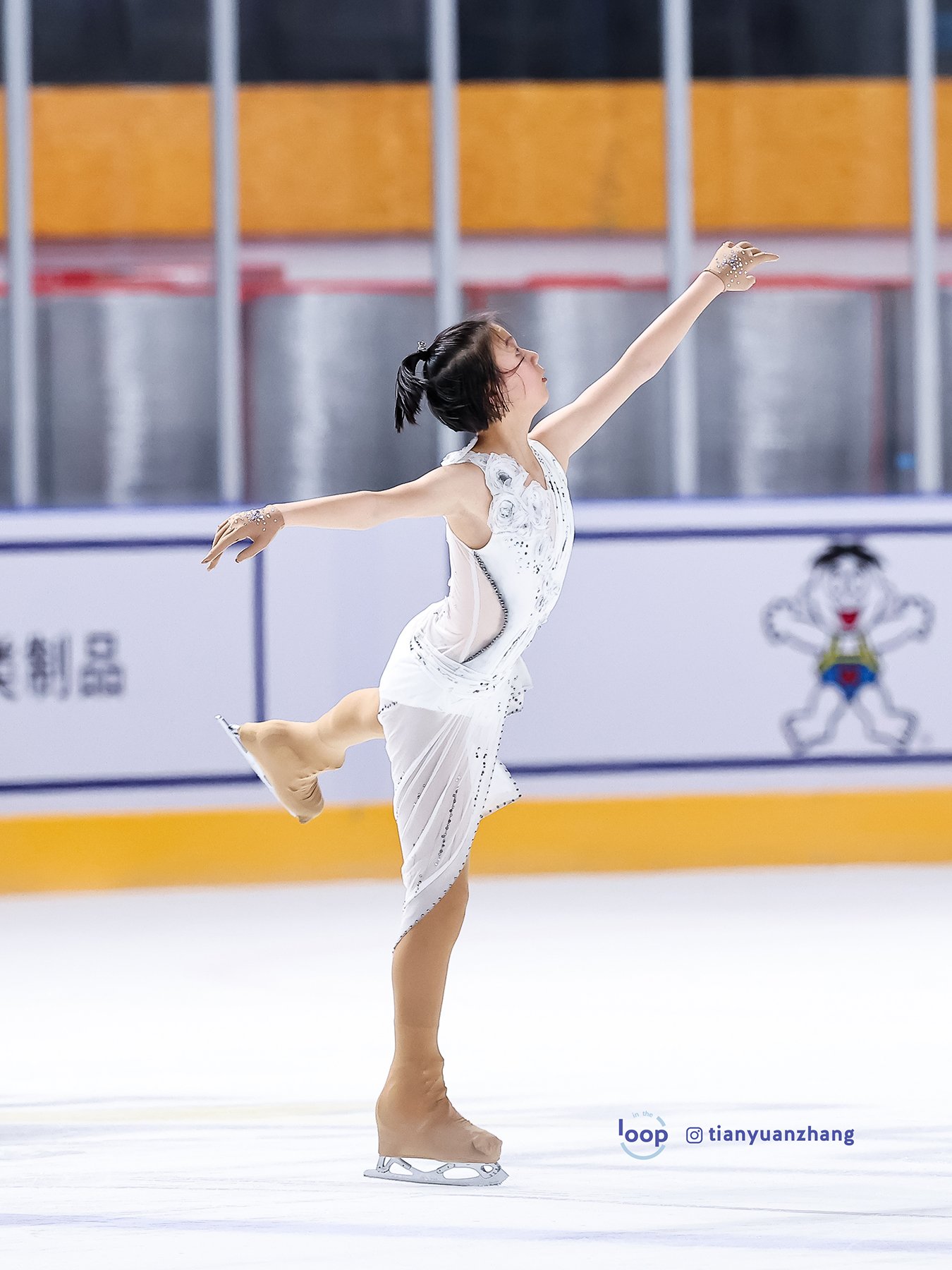 LIU Yi.jpg