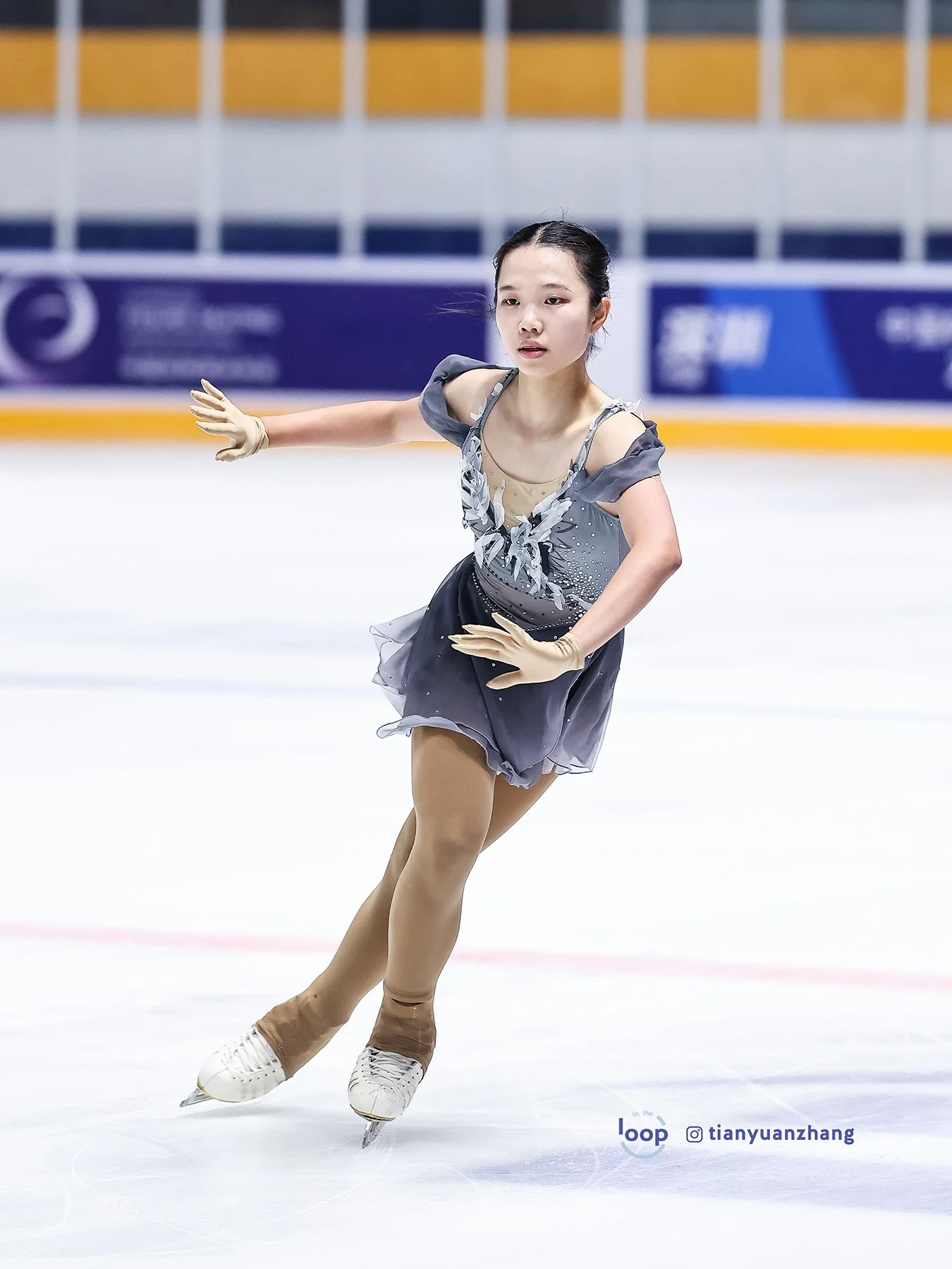 MO Tong.jpg