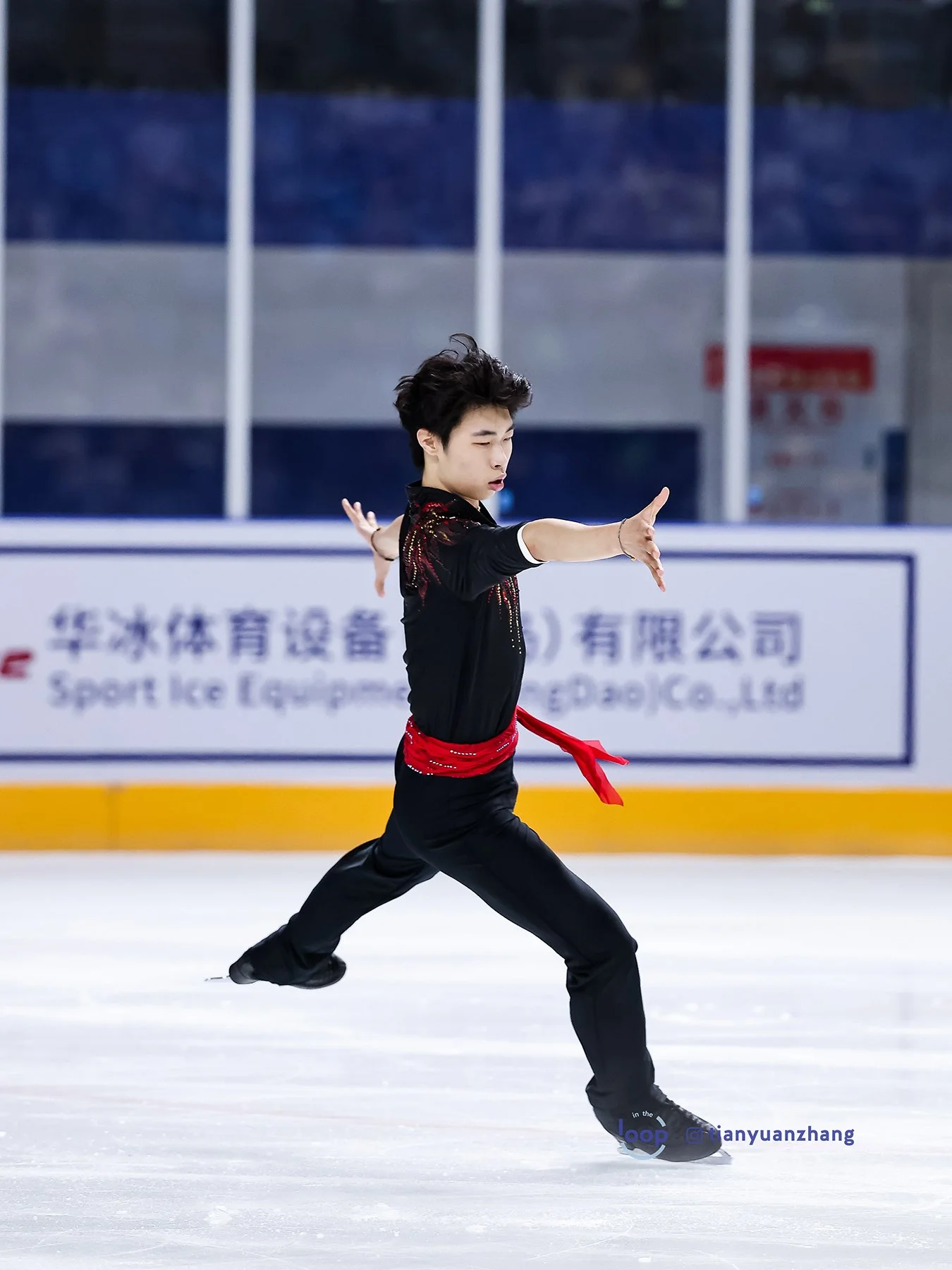 LI Yingrui.jpg