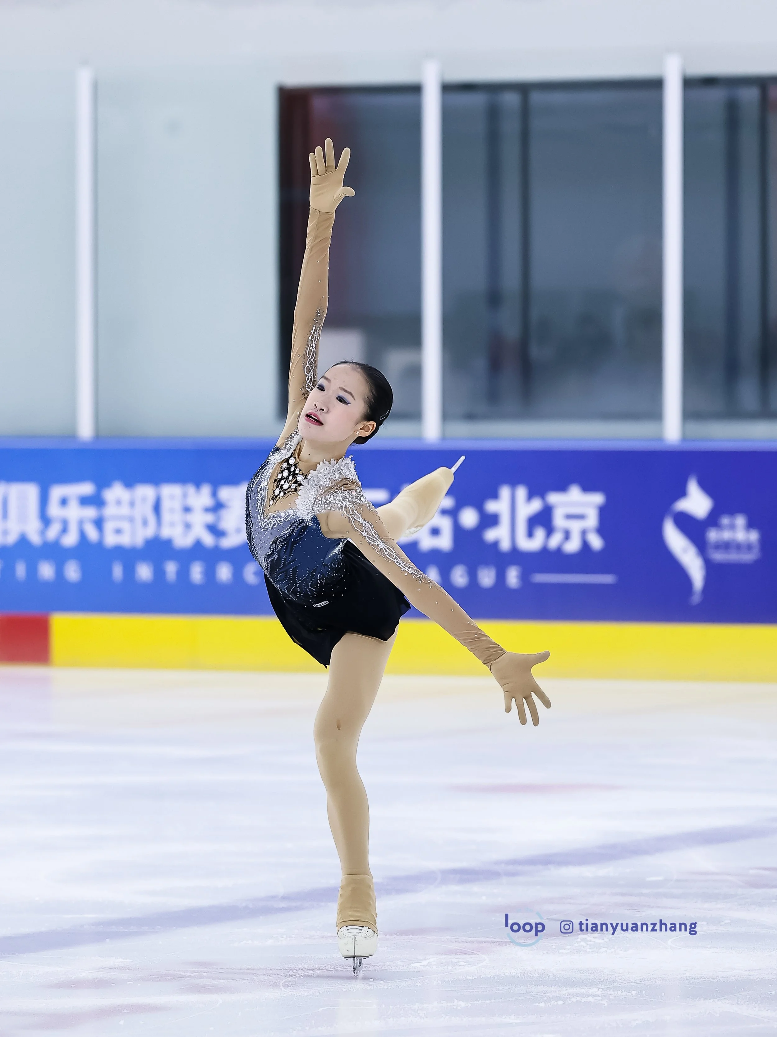 WANG Yining.jpg