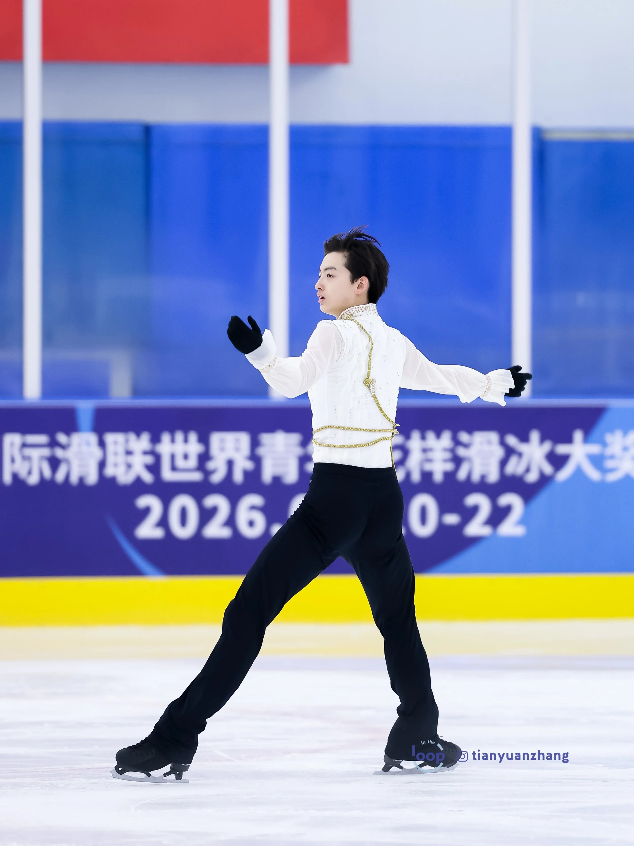 YU Zhile.jpg