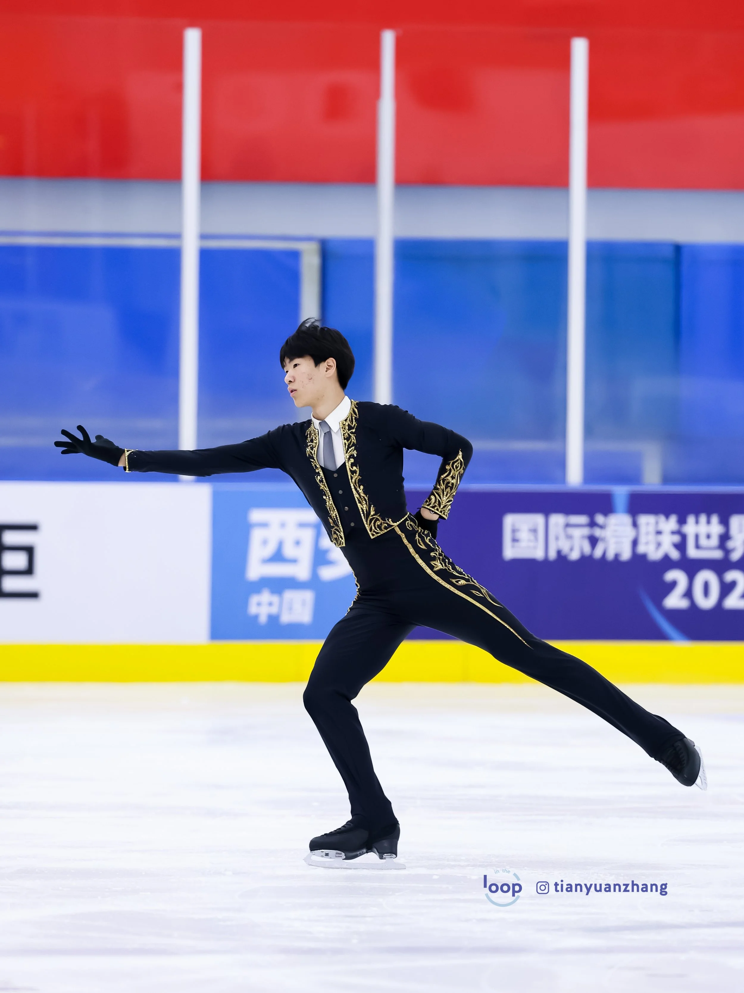 ZHAO Qihan.jpg