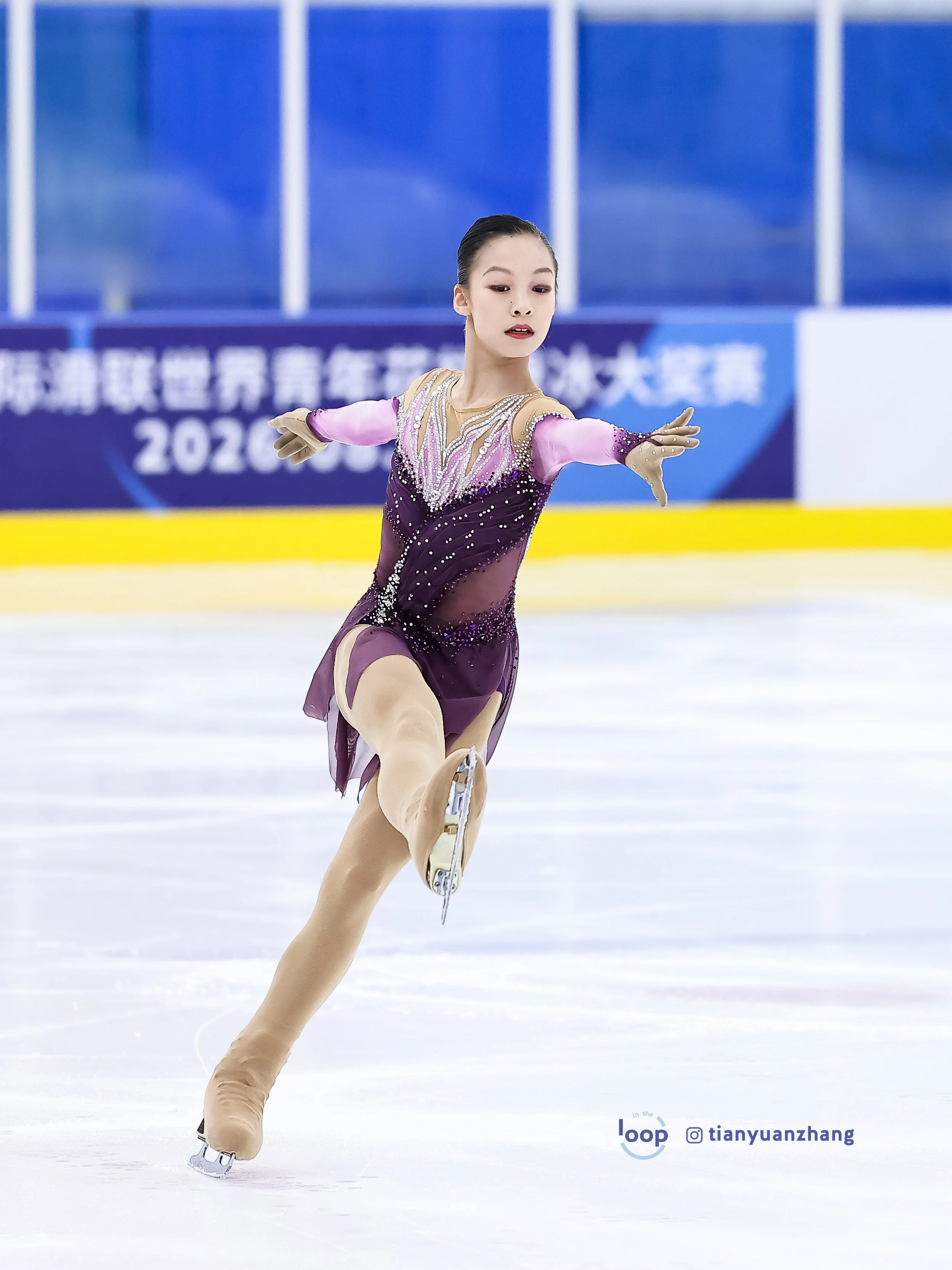 HU Ronghua.jpg