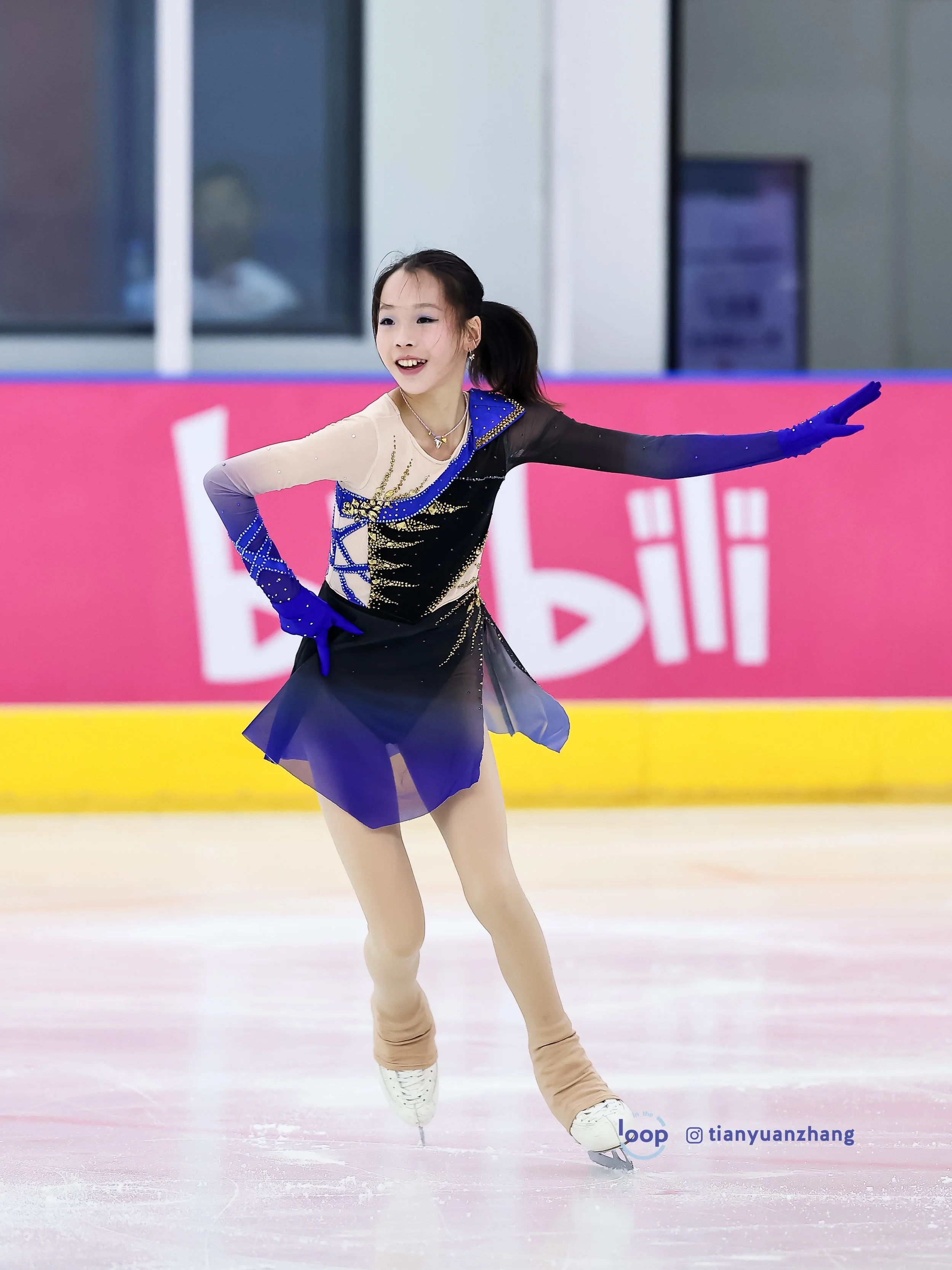 LI Shanshan 2.jpg