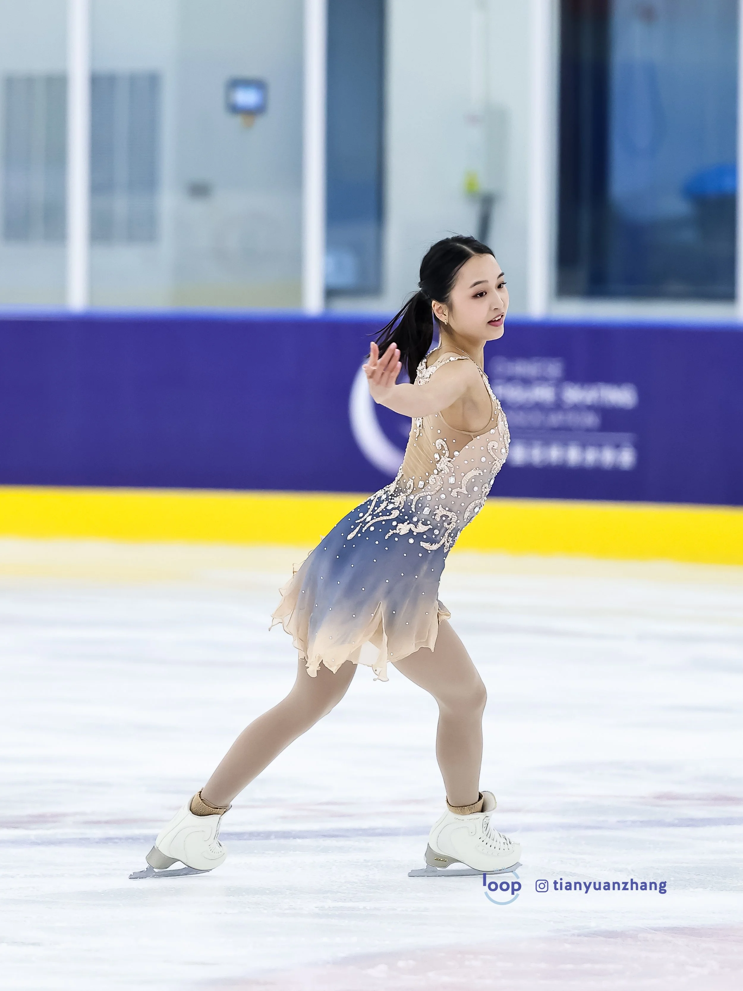 ZHU Yi.jpg