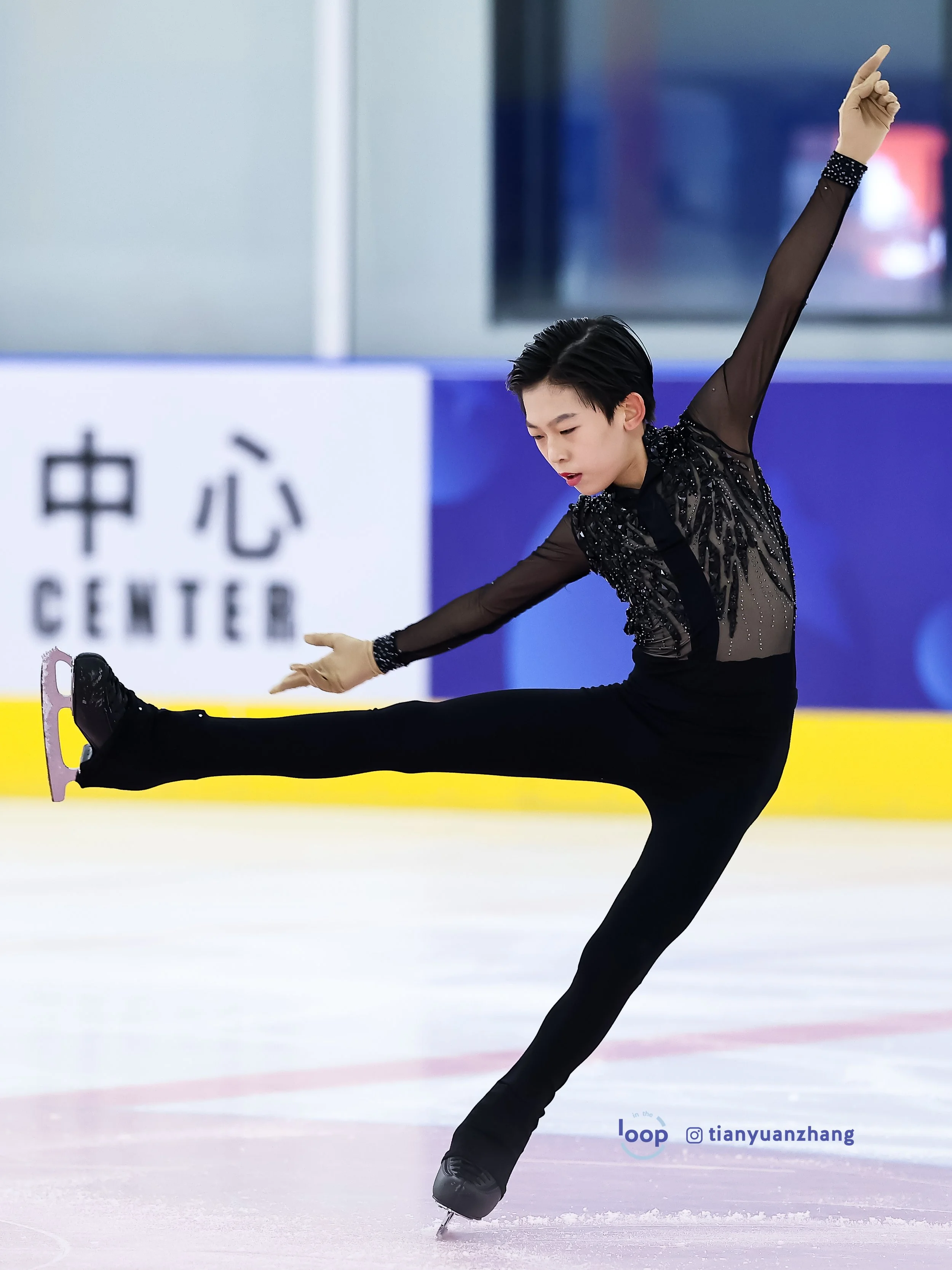 DING Yuchen.jpg